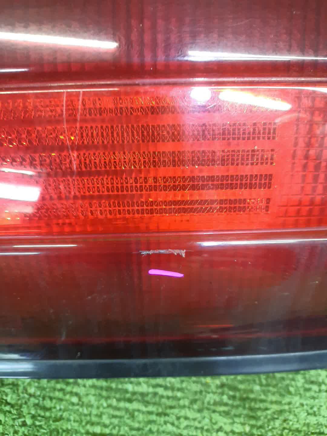 Стоп-сигнал правый задний TOYOTA SPRINTER AE100, AE101, AE109, EE101, AE104, CE107, CE100, CE109, EE108 2 ракурс