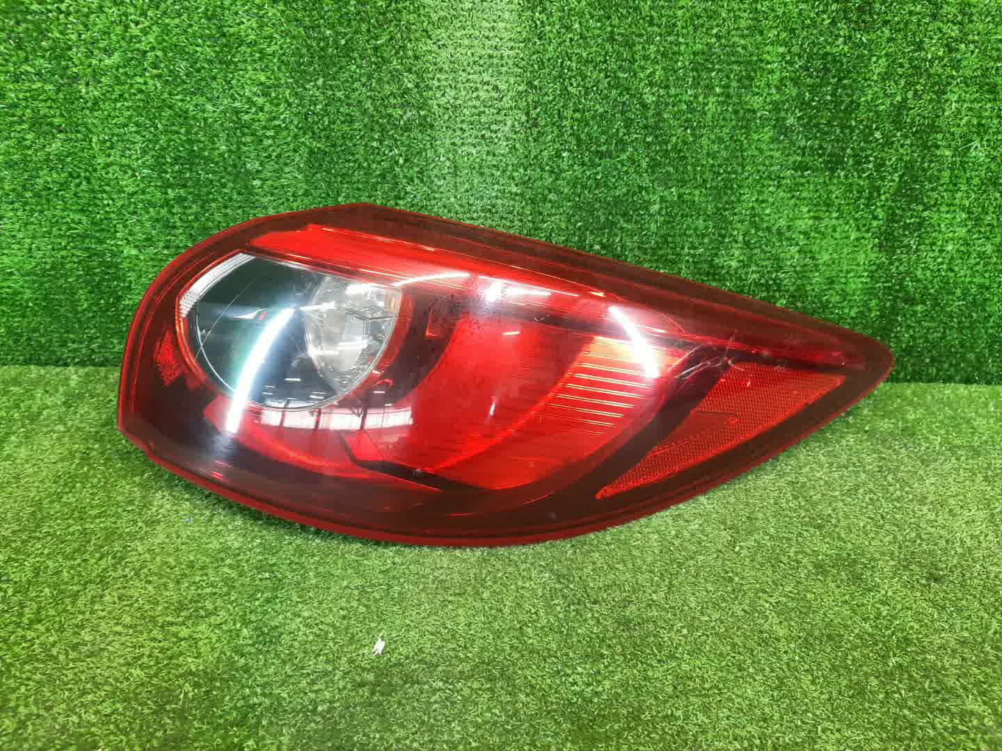 Стоп-сигнал правый задний MAZDA CX-5 KE5AW, KE5FW, KEEAW, KEEFW, KE2AW, KE2FW 1 ракурс