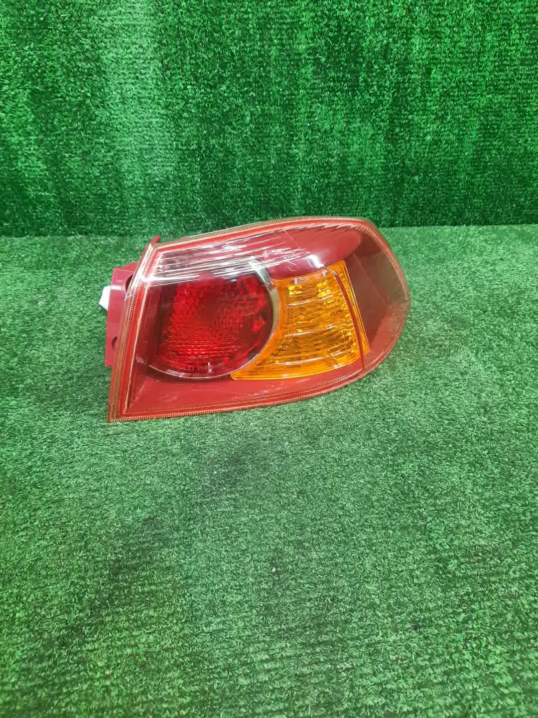 Стоп-сигнал правый задний MITSUBISHI LANCER, GALANT FORTIS CY4A, CY2A, CY3A, CY6A 1 ракурс