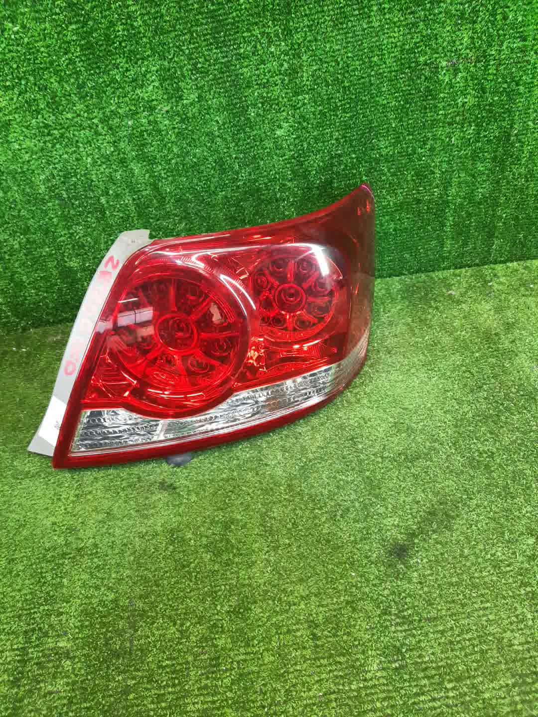 Стоп-сигнал правый задний TOYOTA ALLION ZRT265, ZRT260, NZT260, ZRT261 1 ракурс