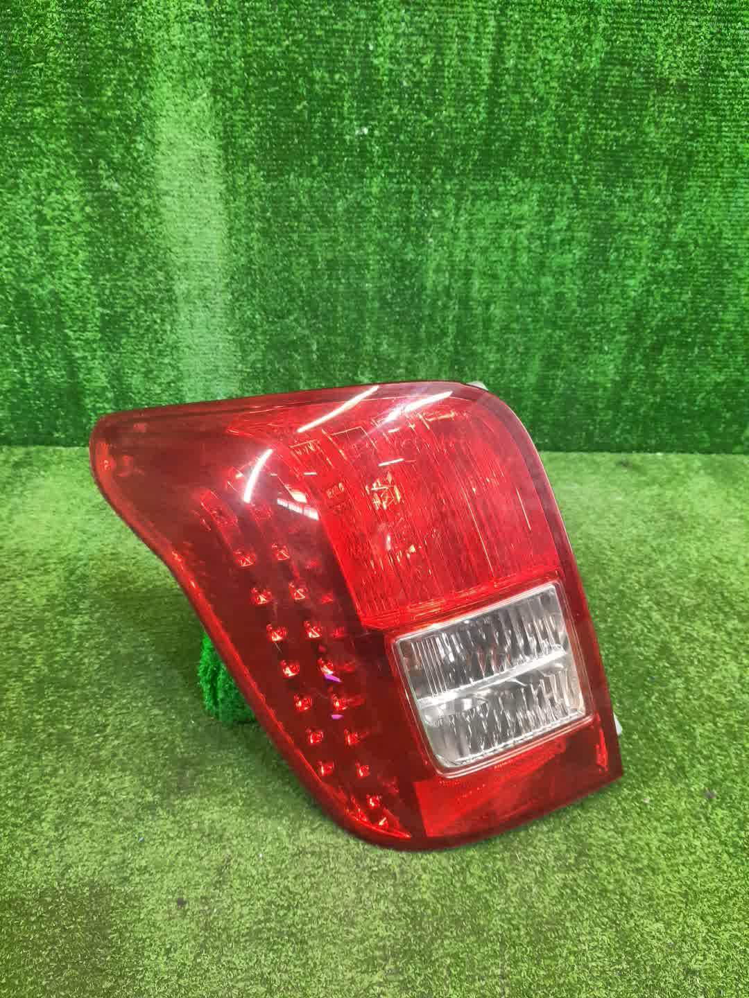 Стоп-сигнал левый задний TOYOTA COROLLA FIELDER, FIELDER ZRE144G, ZRE142G, NZE144G, NZE141G 1 ракурс