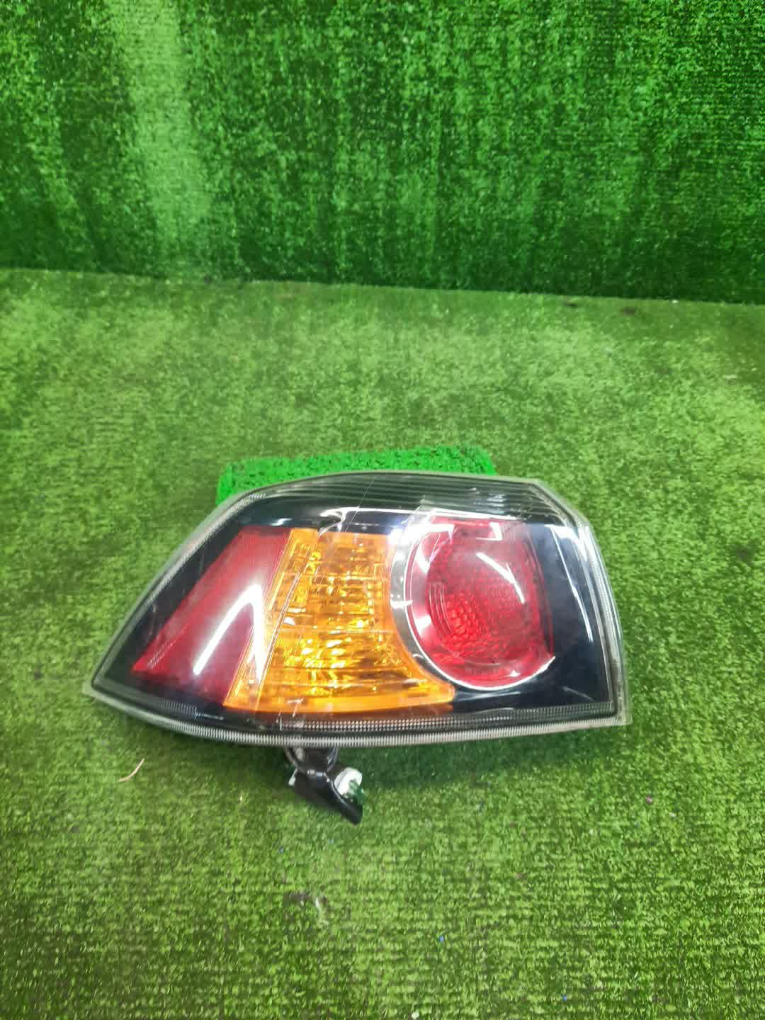 Стоп-сигнал левый задний MITSUBISHI LANCER, GALANT FORTIS CY4A, CY2A, CY3A, CY6A 1 ракурс