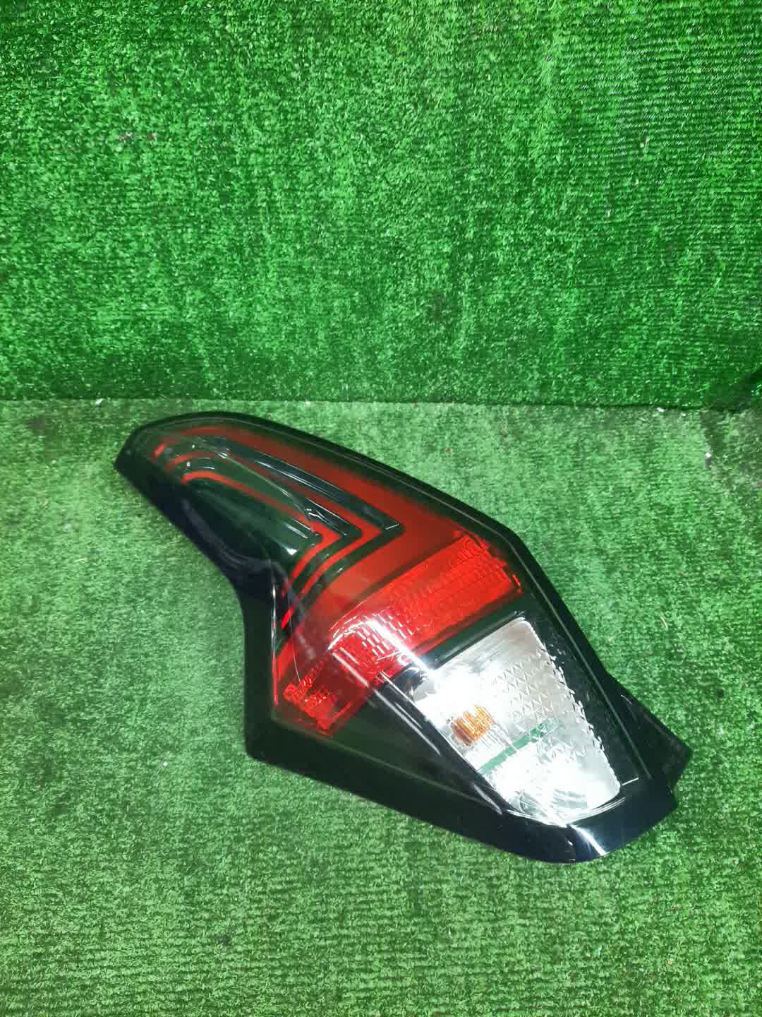 Стоп-сигнал левый задний NISSAN DAYZ B45W, B43W, B46W, B47W, B48W, B44W 1 ракурс