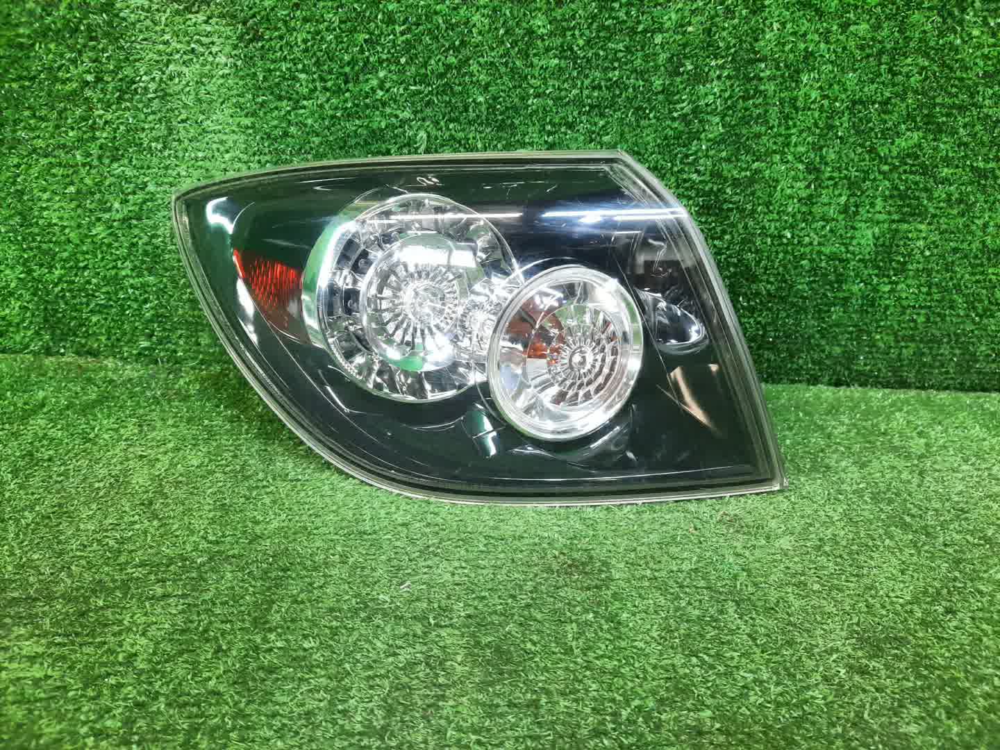 Стоп-сигнал левый задний MAZDA AXELA, MAZDA 3, 3 BK5P, BK3P, BKEP, BK 1 ракурс