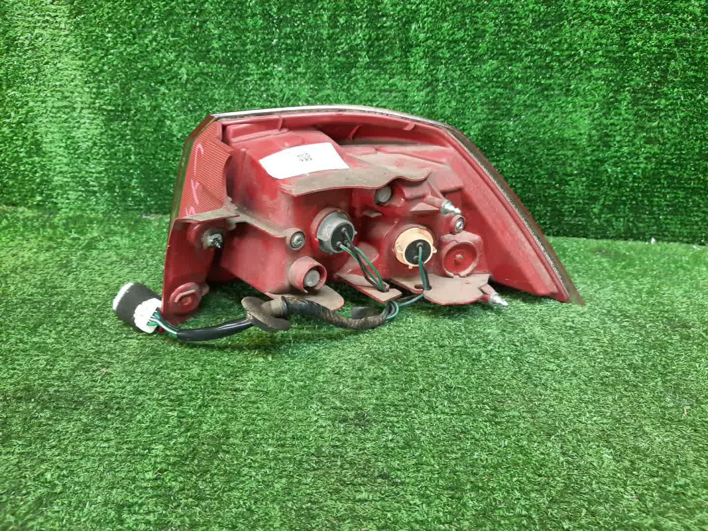 Стоп-сигнал левый задний MITSUBISHI LANCER, GALANT FORTIS CY4A, CY2A, CY3A, CY6A 2 ракурс