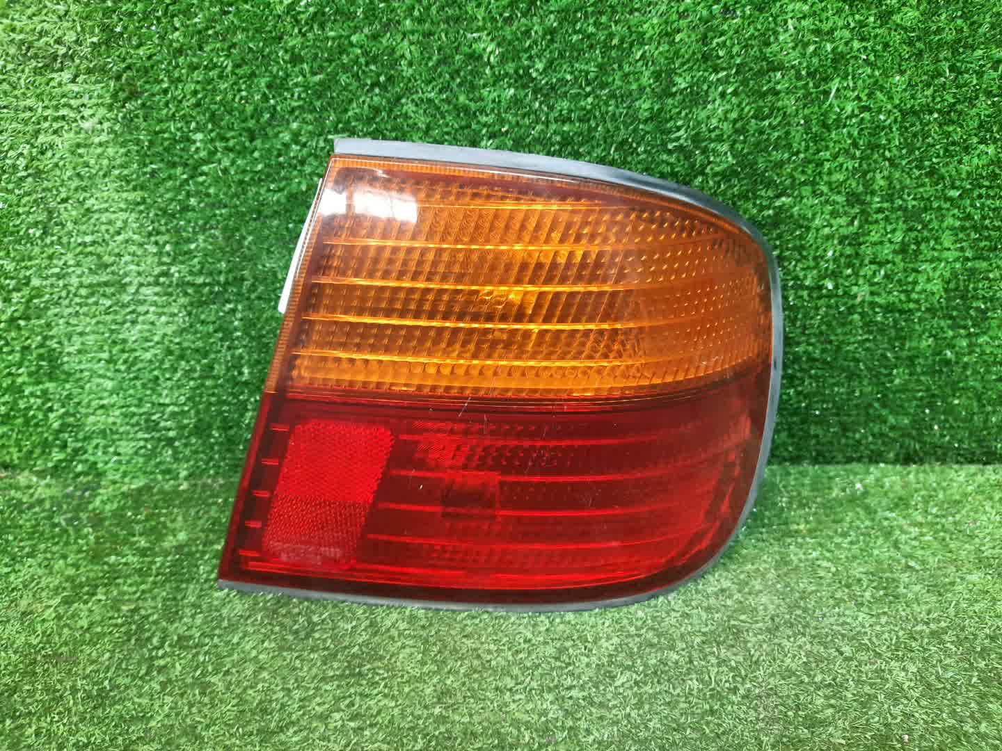 Стоп-сигнал правый задний NISSAN PRIMERA P11, QP11, HP11 1 ракурс