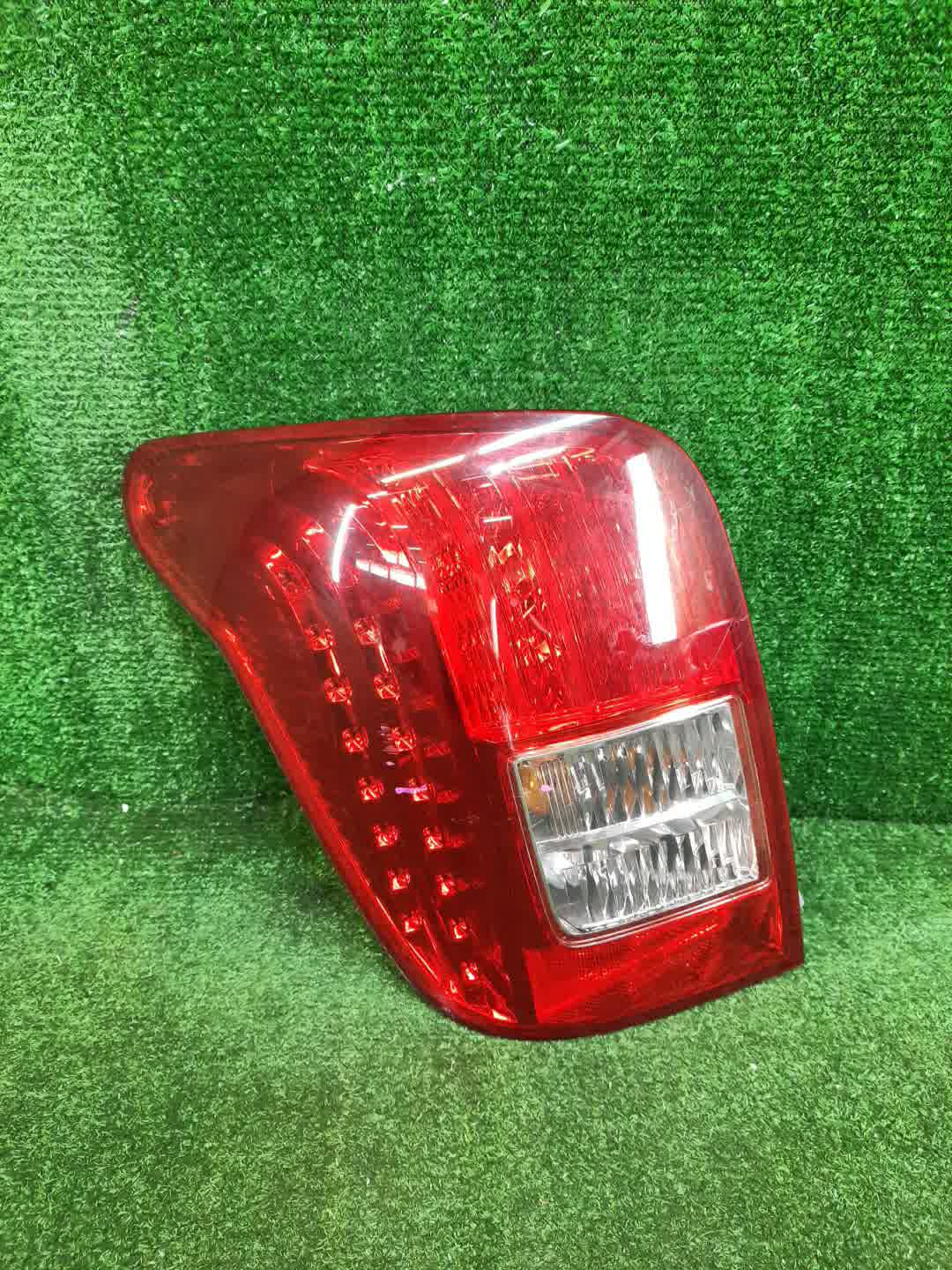 Стоп-сигнал левый задний TOYOTA COROLLA FIELDER, FIELDER ZRE144G, ZRE142G, NZE144G, NZE141G 1 ракурс