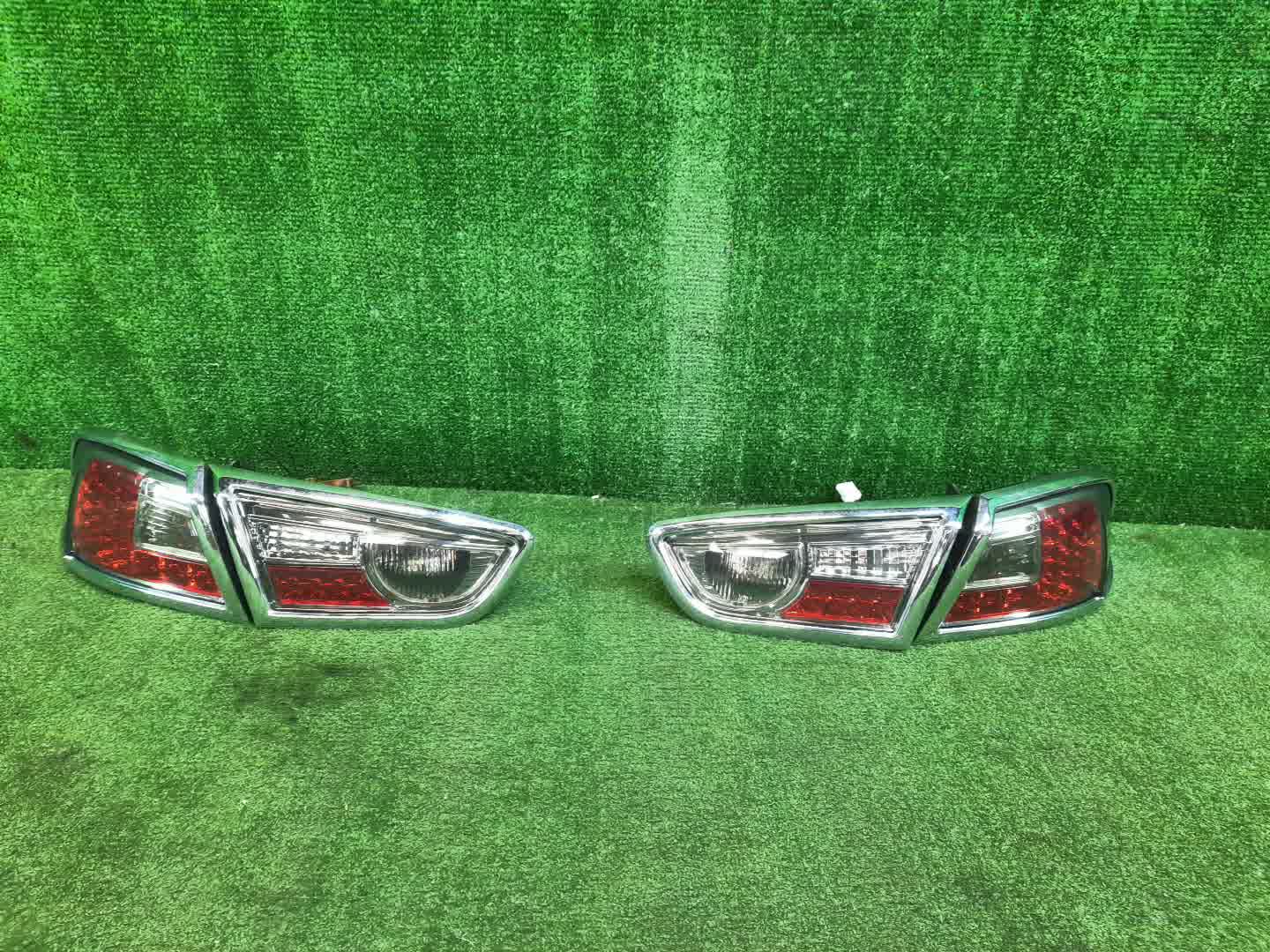 Стоп-сигнал левый задний MITSUBISHI LANCER, GALANT FORTIS CY4A, CY2A, CY3A, CY6A 1 ракурс