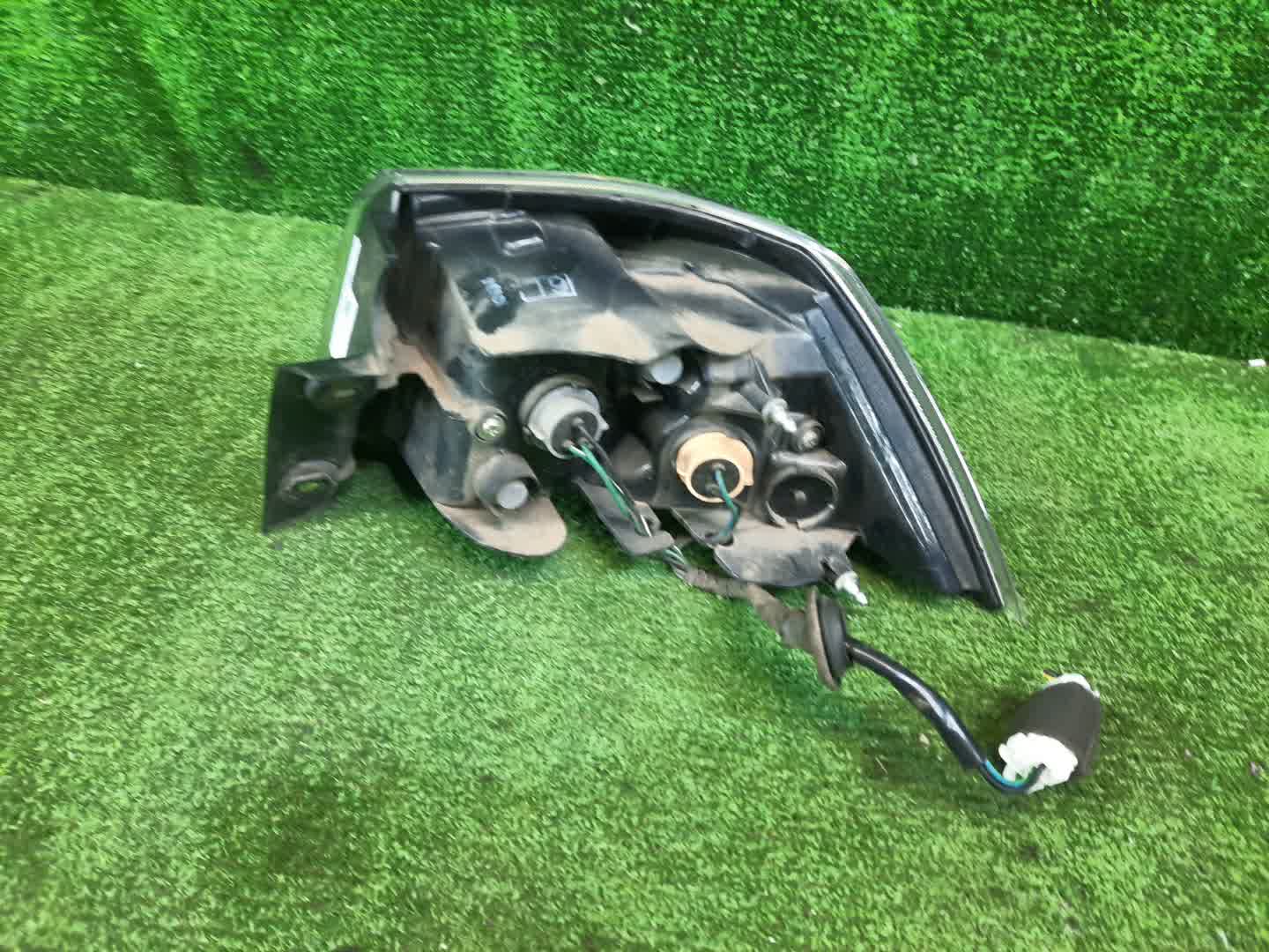 Стоп-сигнал левый задний MITSUBISHI LANCER, GALANT FORTIS CY4A, CY2A, CY3A, CY6A 2 ракурс