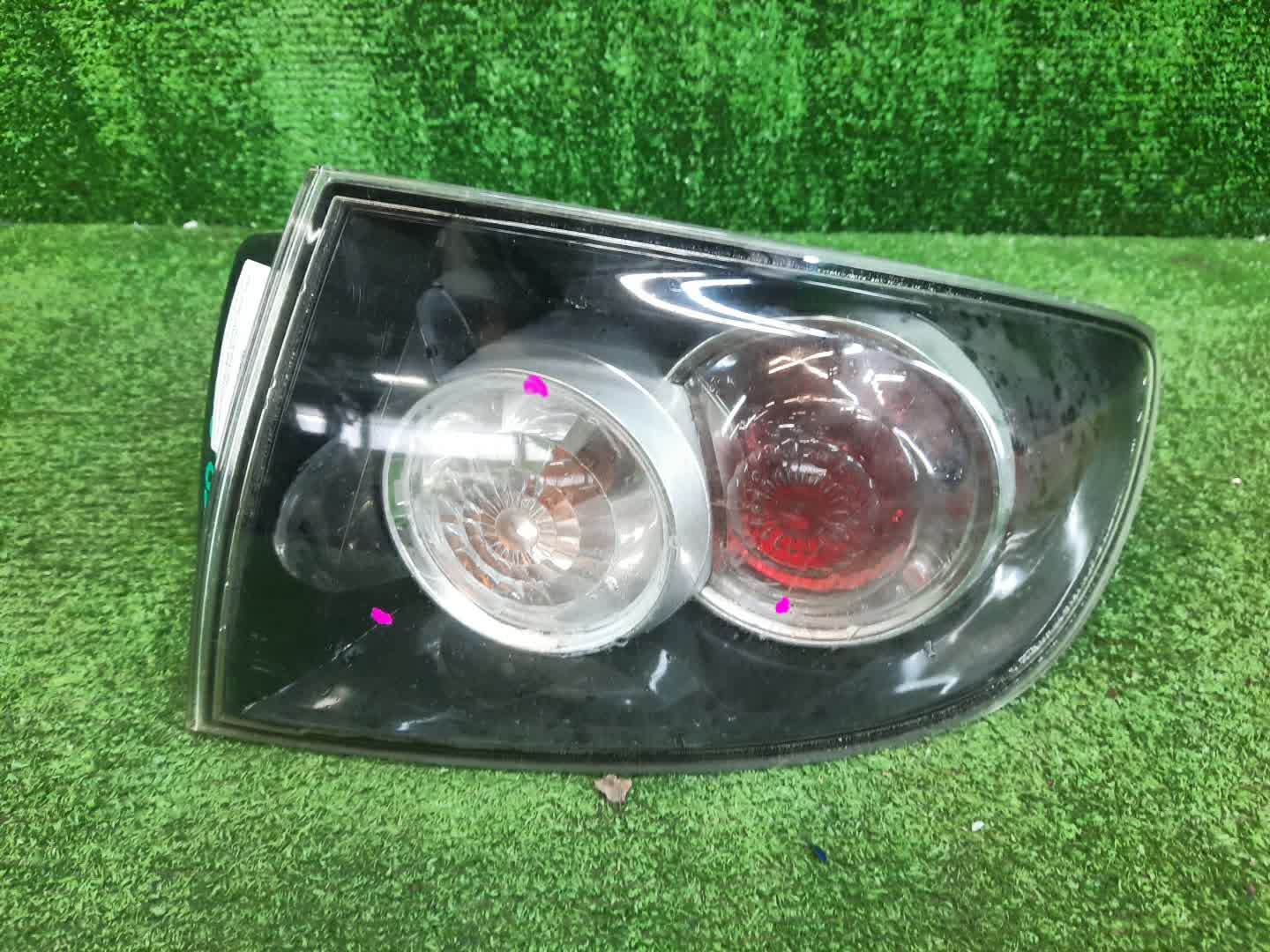 Стоп-сигнал правый задний MAZDA AXELA, MAZDA 3, 3 BK5P, BK3P, BKEP, BK 1 ракурс
