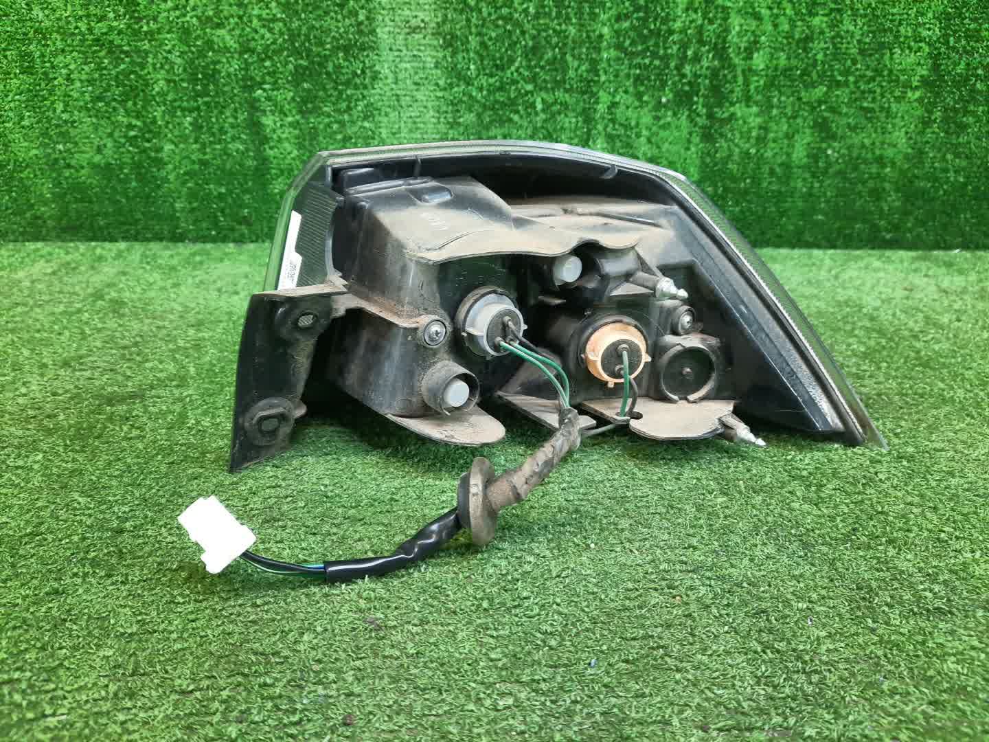 Стоп-сигнал левый задний MITSUBISHI LANCER, GALANT FORTIS CY4A, CY2A, CY3A, CY6A 2 ракурс