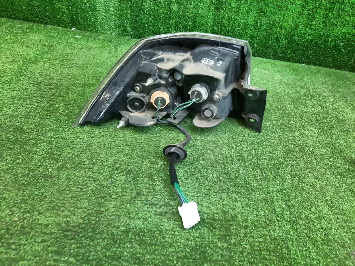 Стоп-сигнал правый задний MITSUBISHI LANCER, GALANT FORTIS CY4A, CY2A, CY3A, CY6A 2 ракурс