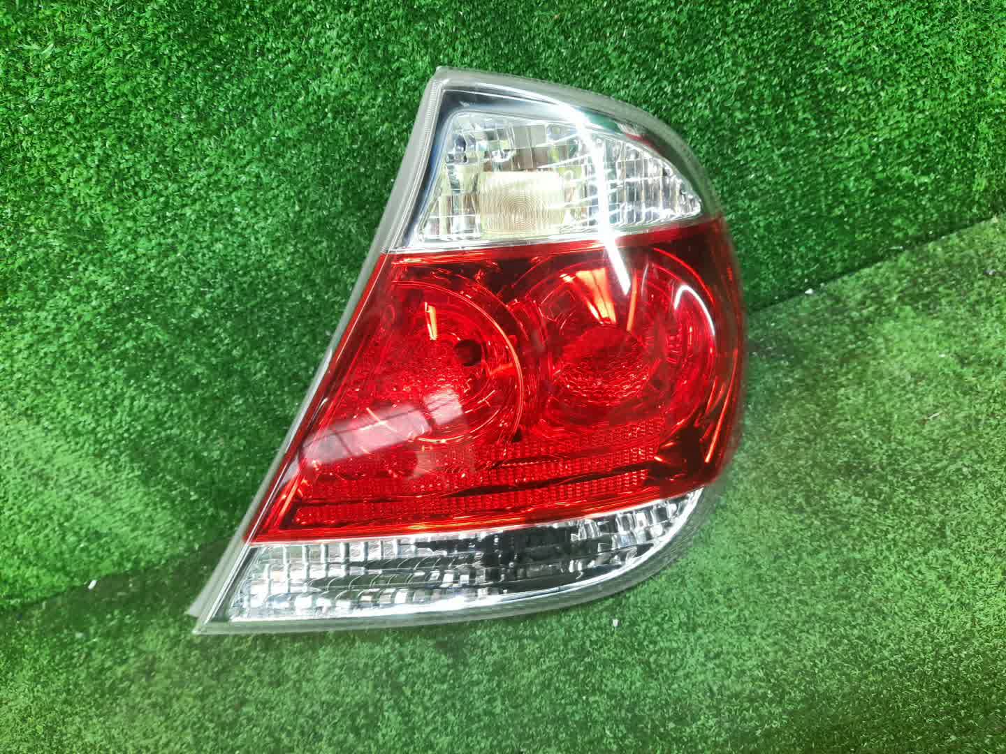 Стоп-сигнал правый задний TOYOTA CAMRY, ALTIS ACV30, ACV35, ACV30N, ACV35N 1 ракурс