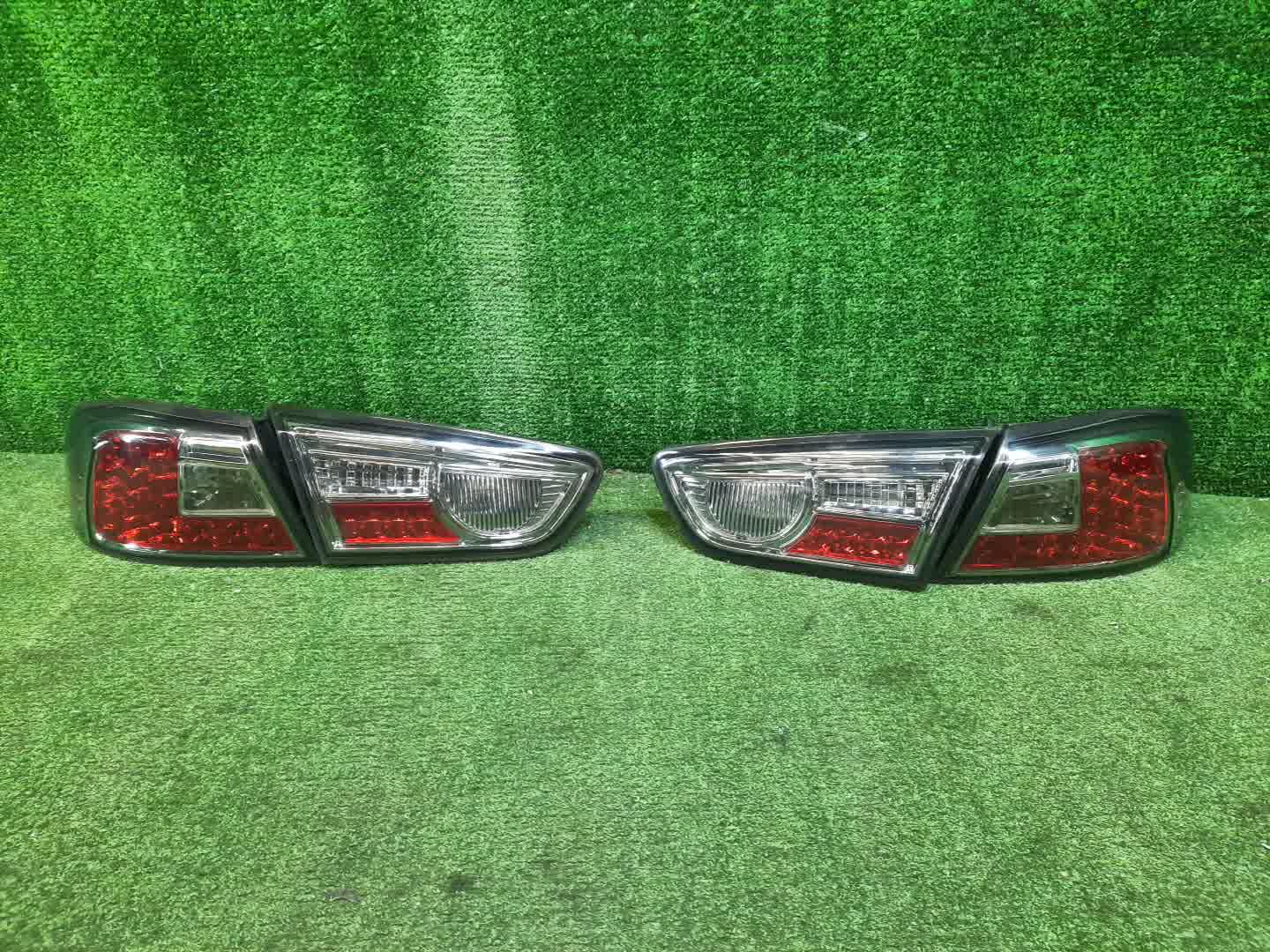 Стоп-сигнал левый задний MITSUBISHI LANCER, GALANT FORTIS CY4A, CY2A, CY3A, CY6A 1 ракурс