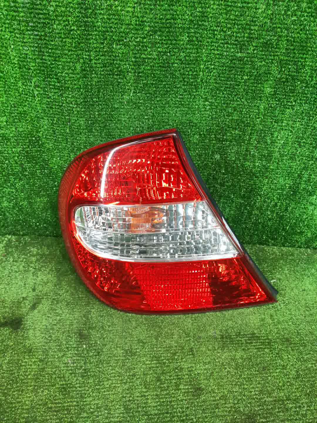 Стоп-сигнал левый задний TOYOTA CAMRY, ALTIS ACV30, ACV35, ACV30N, ACV35N 1 ракурс