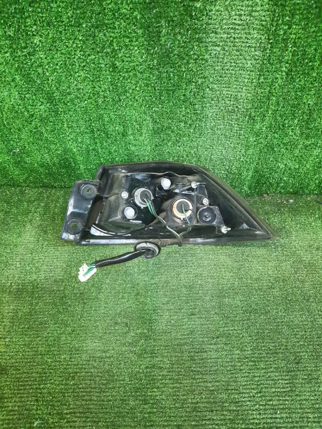 Стоп-сигнал левый задний MITSUBISHI LANCER, GALANT FORTIS CY4A, CY2A, CY3A, CY6A 2 ракурс