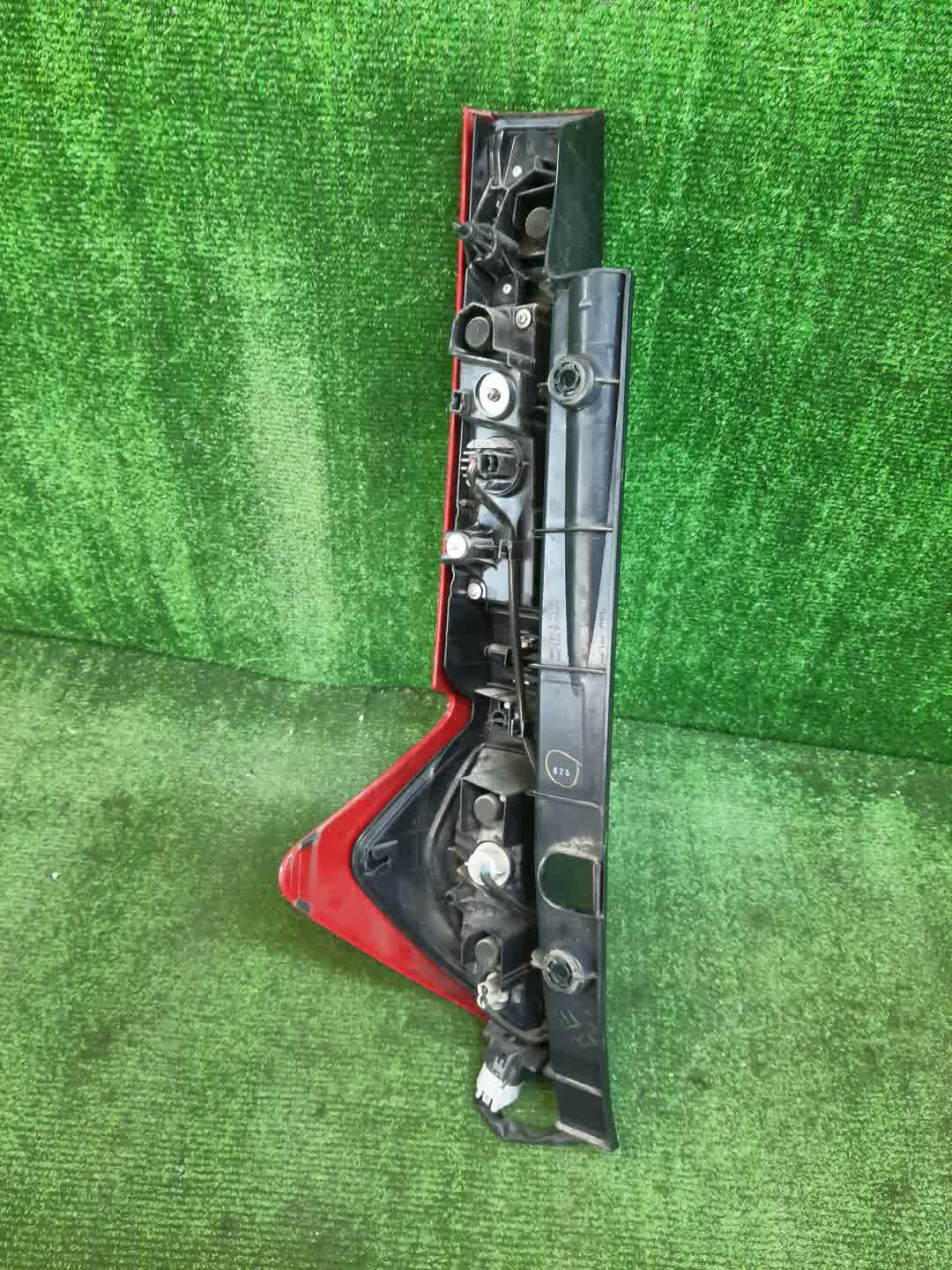 Стоп-сигнал правый задний TOYOTA THOR, JUSTY, TANK, ROOMY M910S, M900S, M900F, M910F, M910A, M900A 2 ракурс