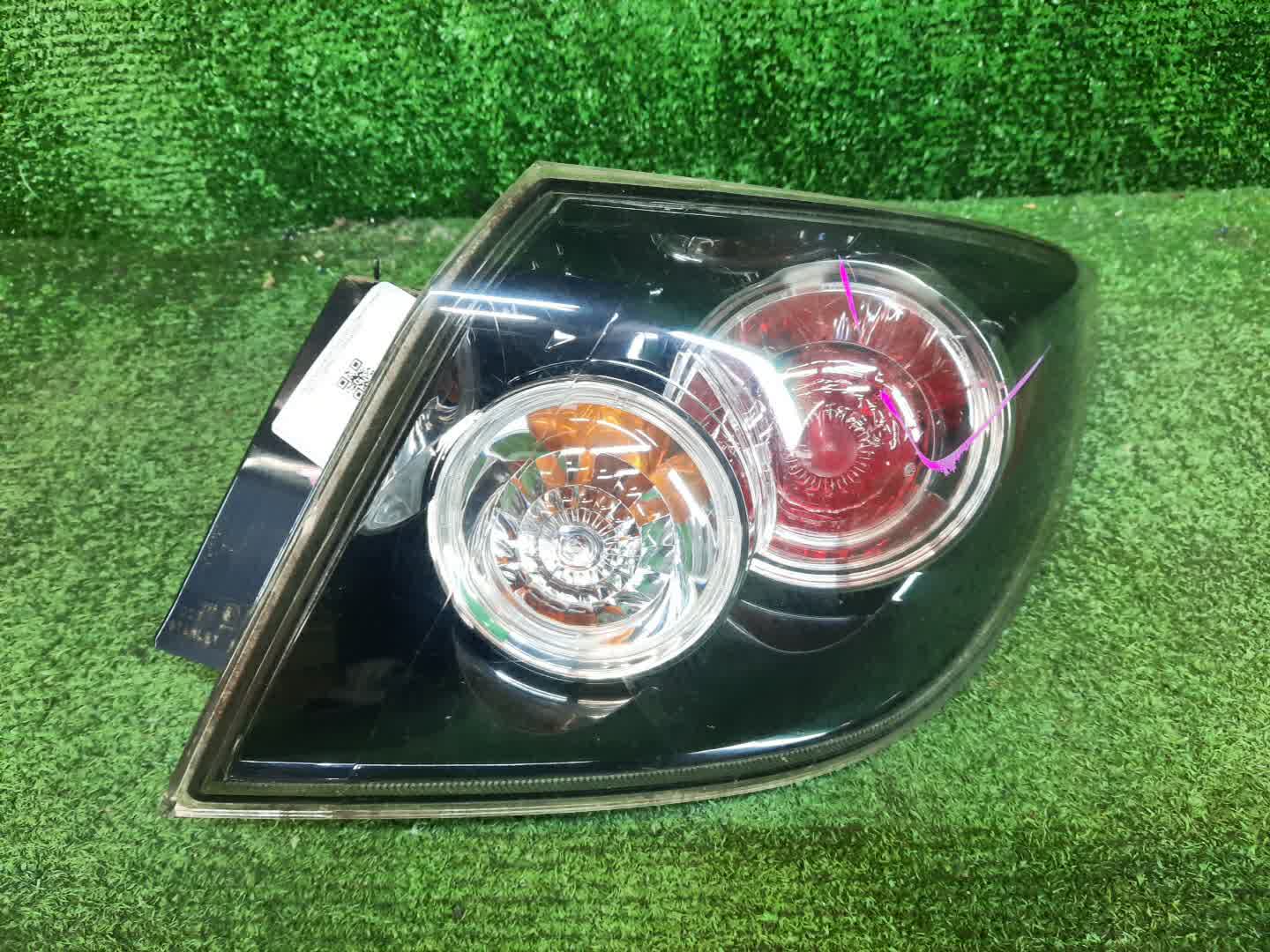 Стоп-сигнал правый задний MAZDA AXELA, MAZDA 3, 3 BK5P, BK3P, BKEP, BK 1 ракурс