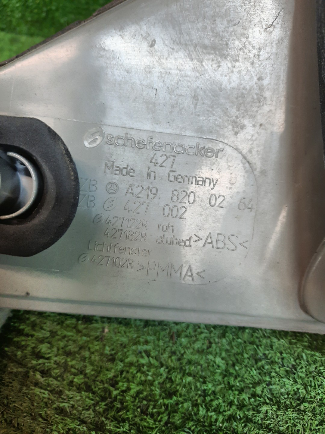 Стоп-сигнал левый задний MERCEDES-BENZ CLS-Class 219.354, 219.322, 219.356, 219356C, 219.375, 219375, 219372, 219.357, 219.372, 219.376, 219.377 5 ракурс
