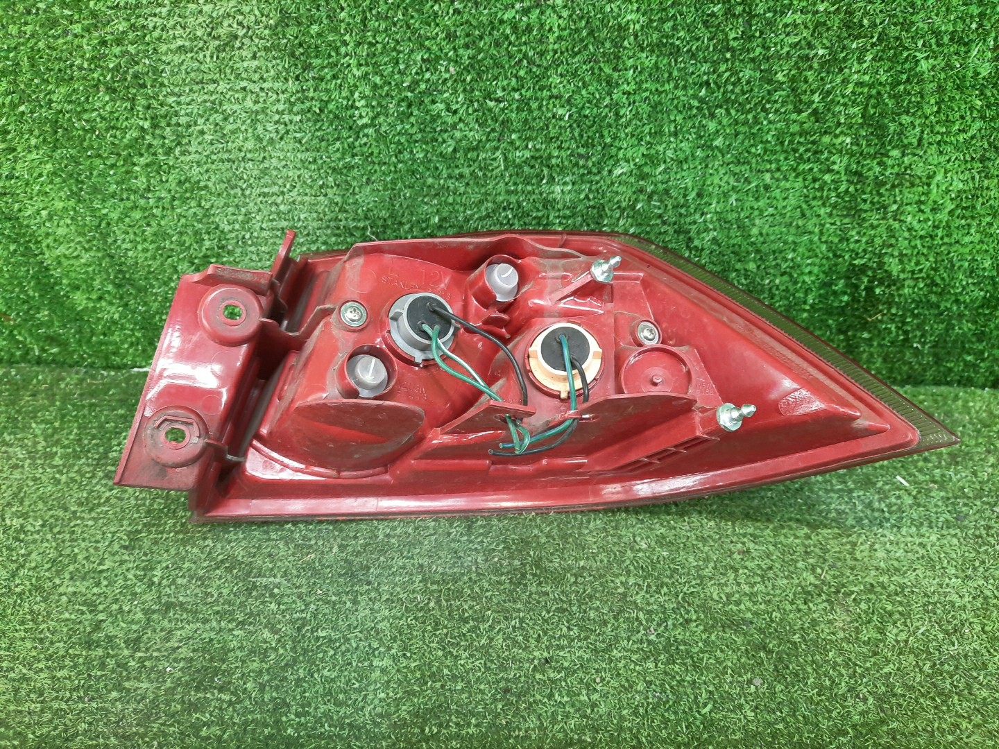 Стоп-сигнал левый задний MITSUBISHI LANCER, GALANT FORTIS CY4A, CY2A, CY3A, CY6A 2 ракурс