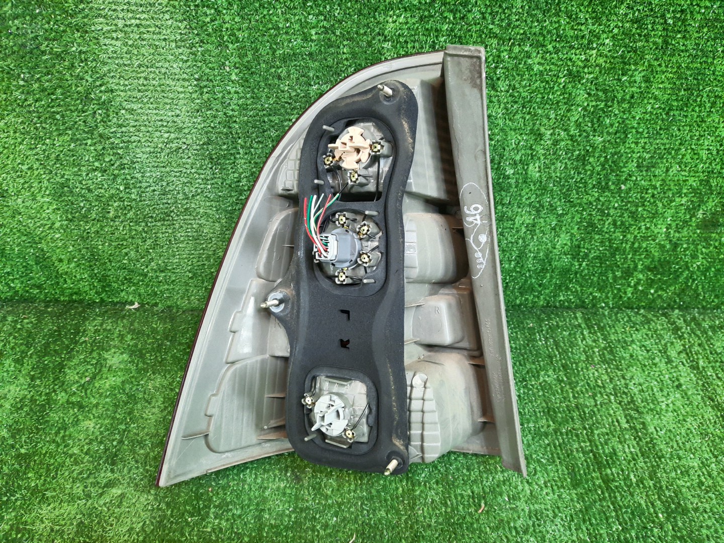 Стоп-сигнал правый задний TOYOTA COROLLA FIELDER NZE121G, ZZE123G, ZZE124G, ZZE122G, NZE124G 3 ракурс