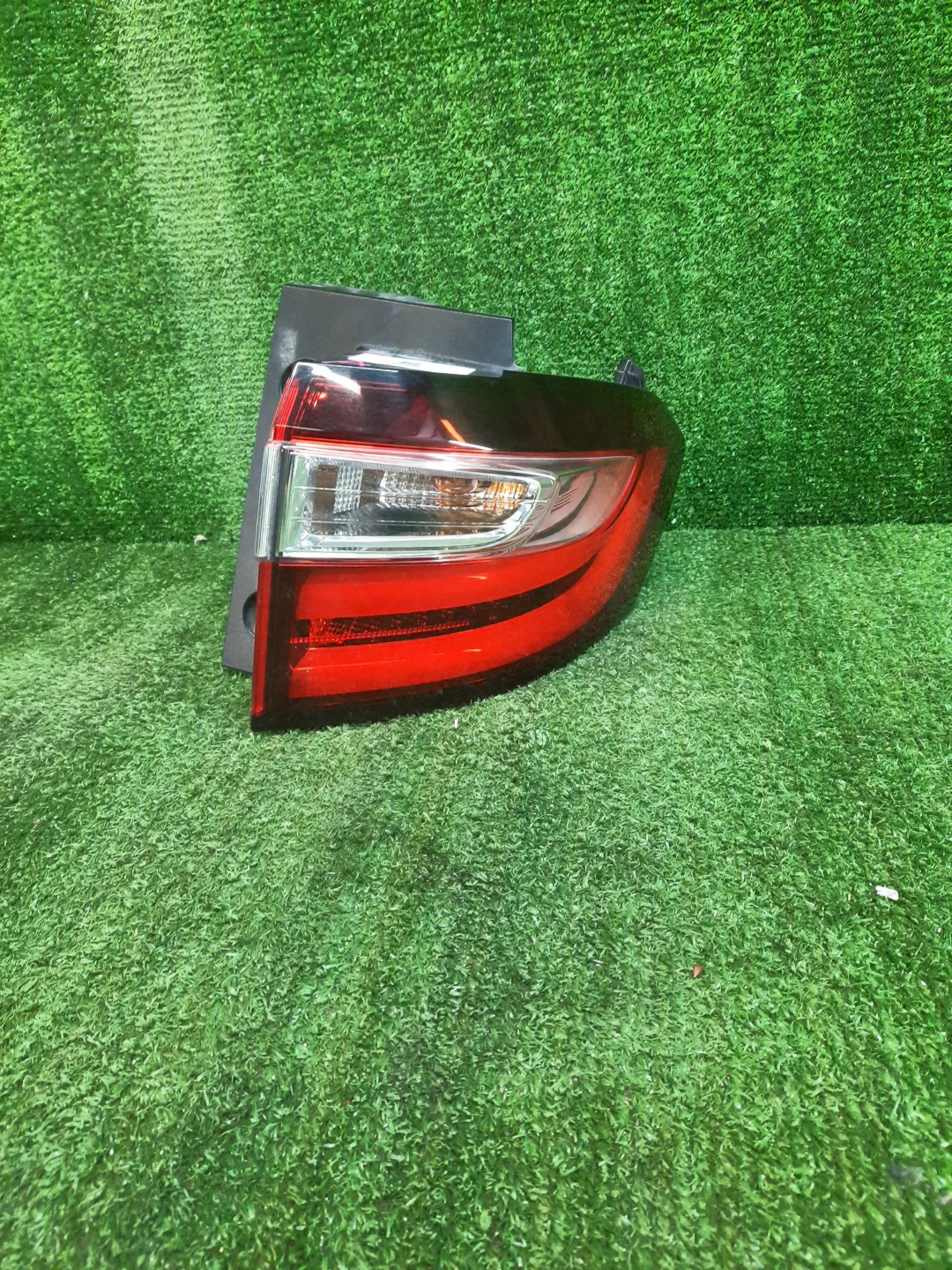 Стоп-сигнал правый задний HONDA ODYSSEY RC1 1 ракурс