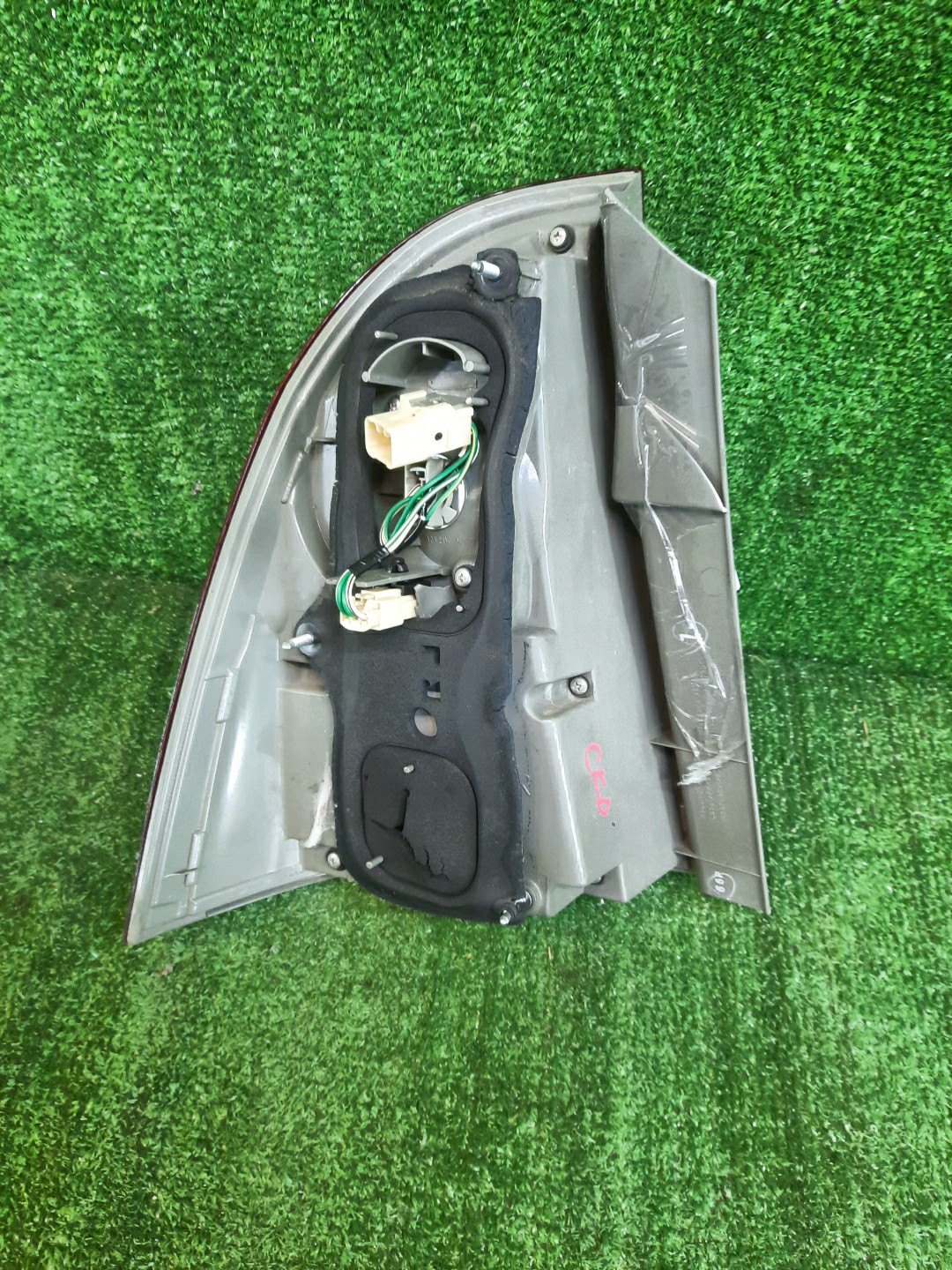 Стоп-сигнал правый задний TOYOTA COROLLA FIELDER NZE121G, ZZE123G, ZZE124G, ZZE122G, NZE124G 4 ракурс