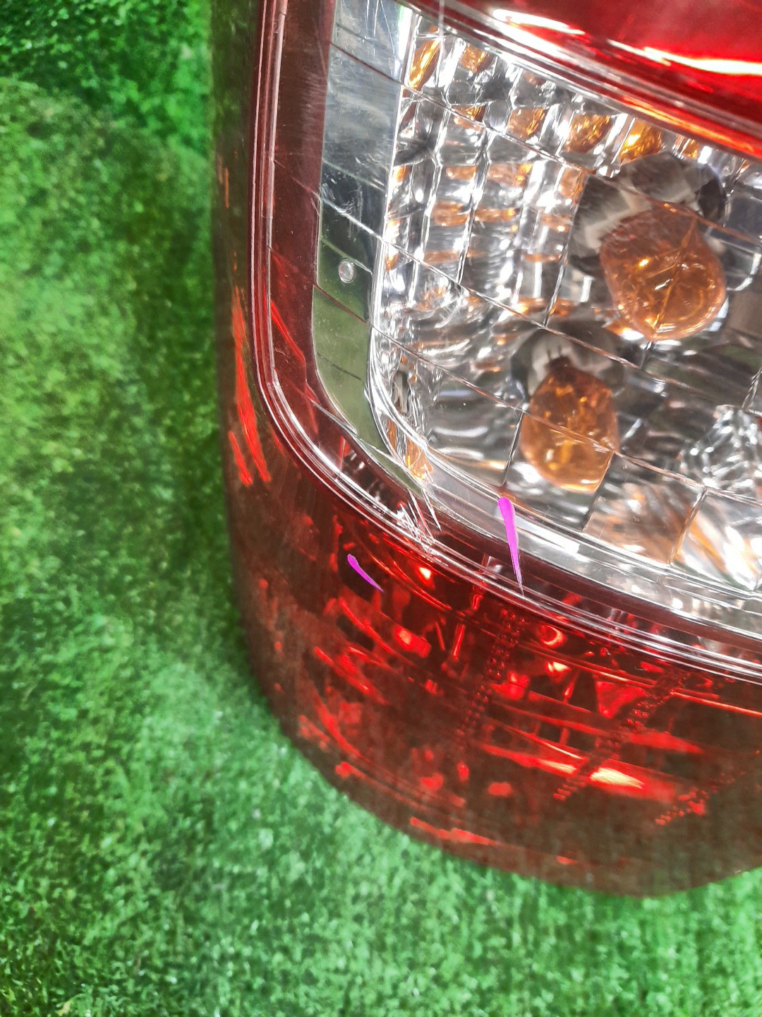Стоп-сигнал левый задний TOYOTA ALPHARD ANH25W, GGH25W, GGH20W, ANH20W 2 ракурс