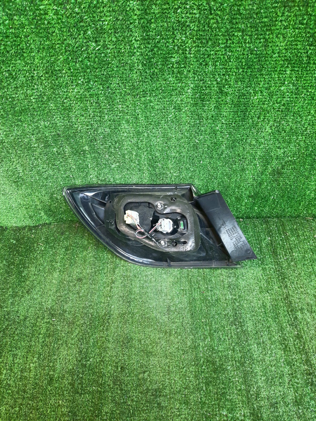 Стоп-сигнал правый задний MAZDA AXELA, MAZDA 3, 3 BK5P, BK3P, BKEP, BK 2 ракурс