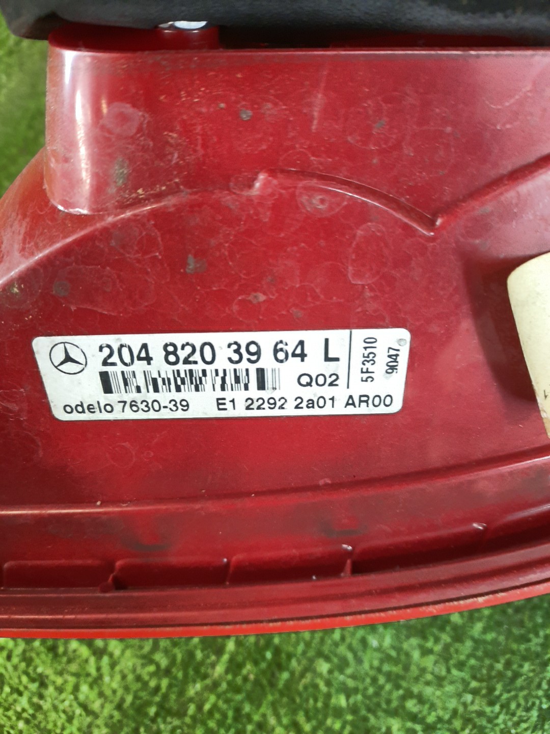 Стоп-сигнал левый задний MERCEDES-BENZ C-Class S204, 204248, 204241, 204254, S204.254, 204257, S204.256, 204277, 204247, 204252, 204507, S204.247, S204.249, S204.241, S204.246, S204.252 3 ракурс
