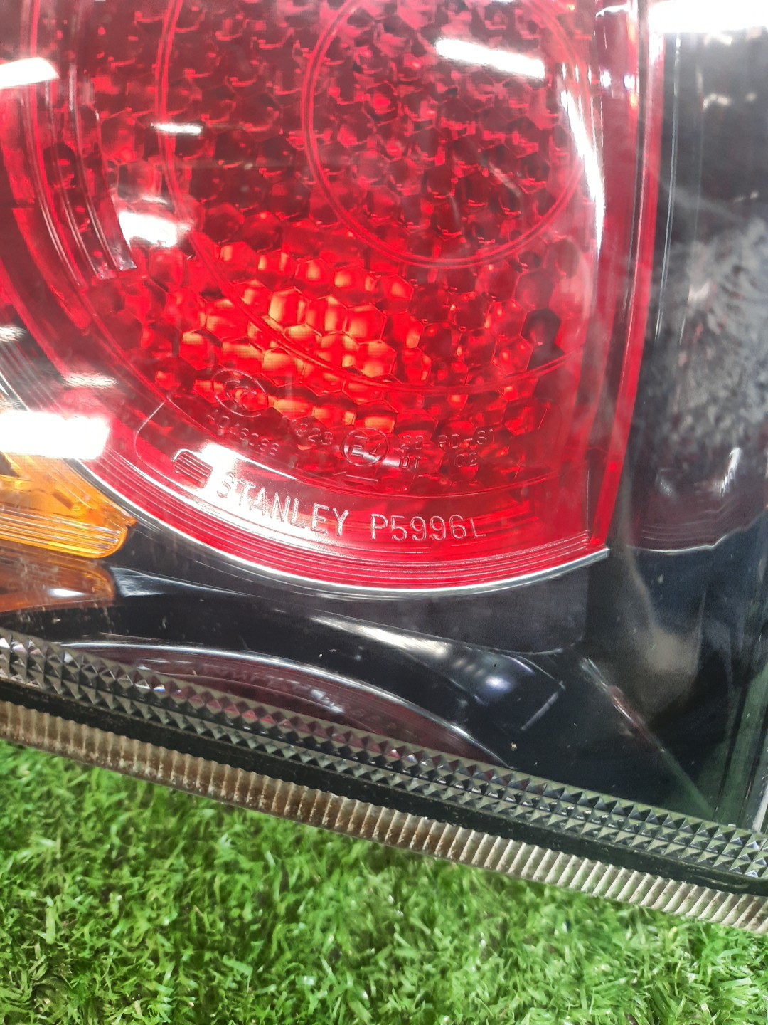 Стоп-сигнал левый задний MITSUBISHI LANCER, GALANT FORTIS CY4A, CY2A, CY3A, CY6A 3 ракурс