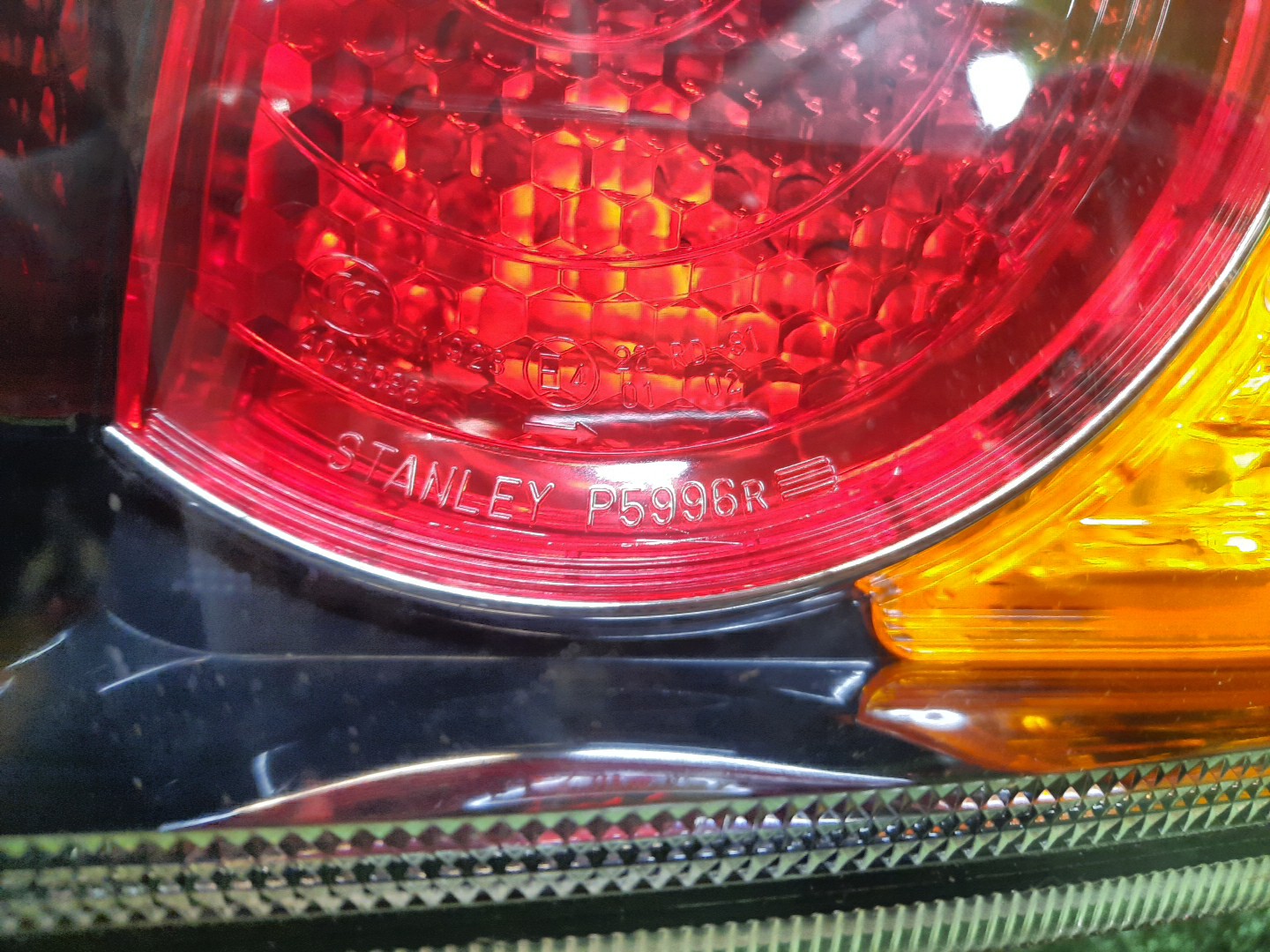 Стоп-сигнал правый задний MITSUBISHI LANCER, GALANT FORTIS CY4A, CY2A, CY3A, CY6A 2 ракурс