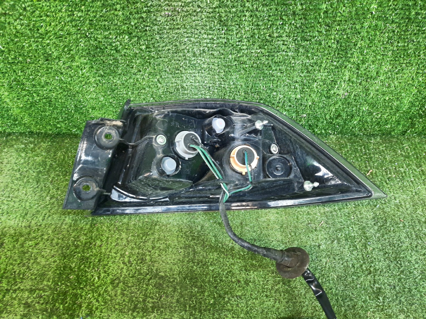 Стоп-сигнал левый задний MITSUBISHI LANCER, GALANT FORTIS CY4A, CY2A, CY3A, CY6A 3 ракурс