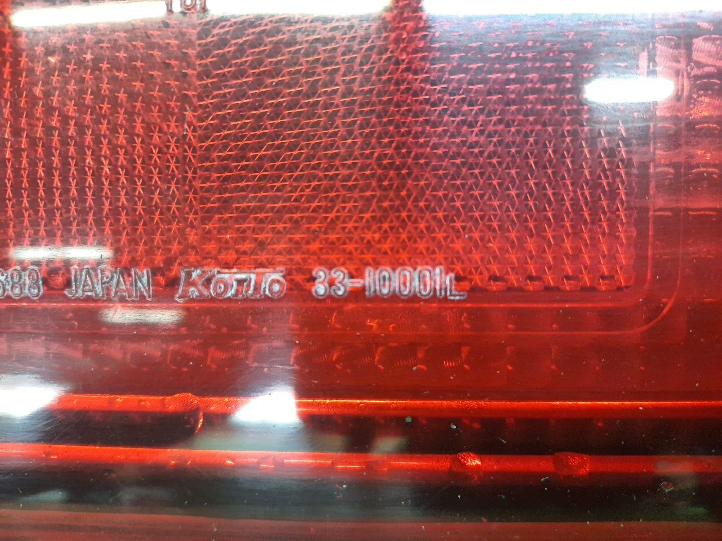 Стоп-сигнал левый задний TOYOTA CROWN JZS131, GS130, GS131, JZS130, MS135, MS137, JZS133, LS131, GS136, JZS136, LS130, UZS131 5 ракурс