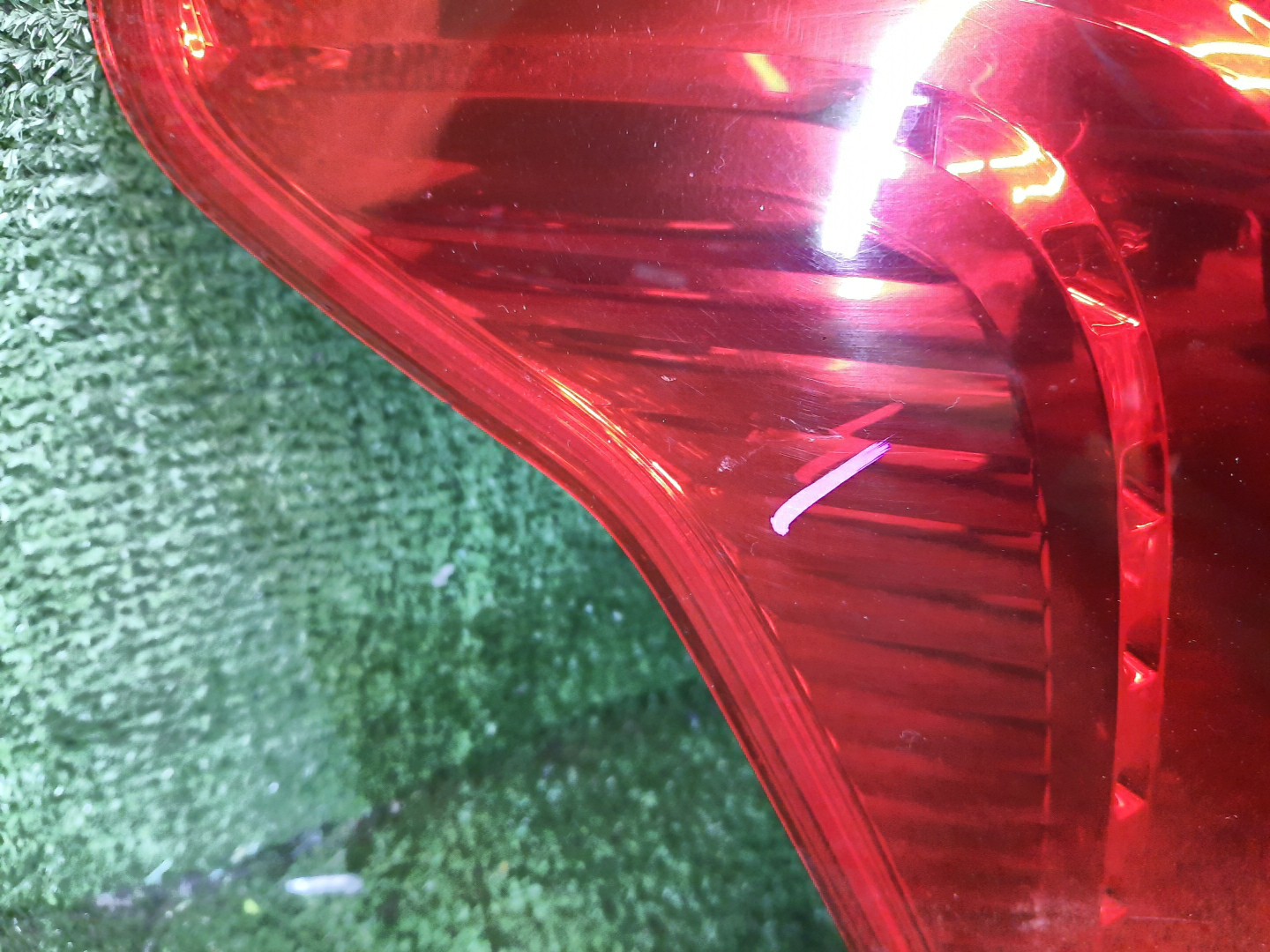 Стоп-сигнал левый задний TOYOTA COROLLA FIELDER, FIELDER ZRE144G, ZRE142G, NZE144G, NZE141G 2 ракурс