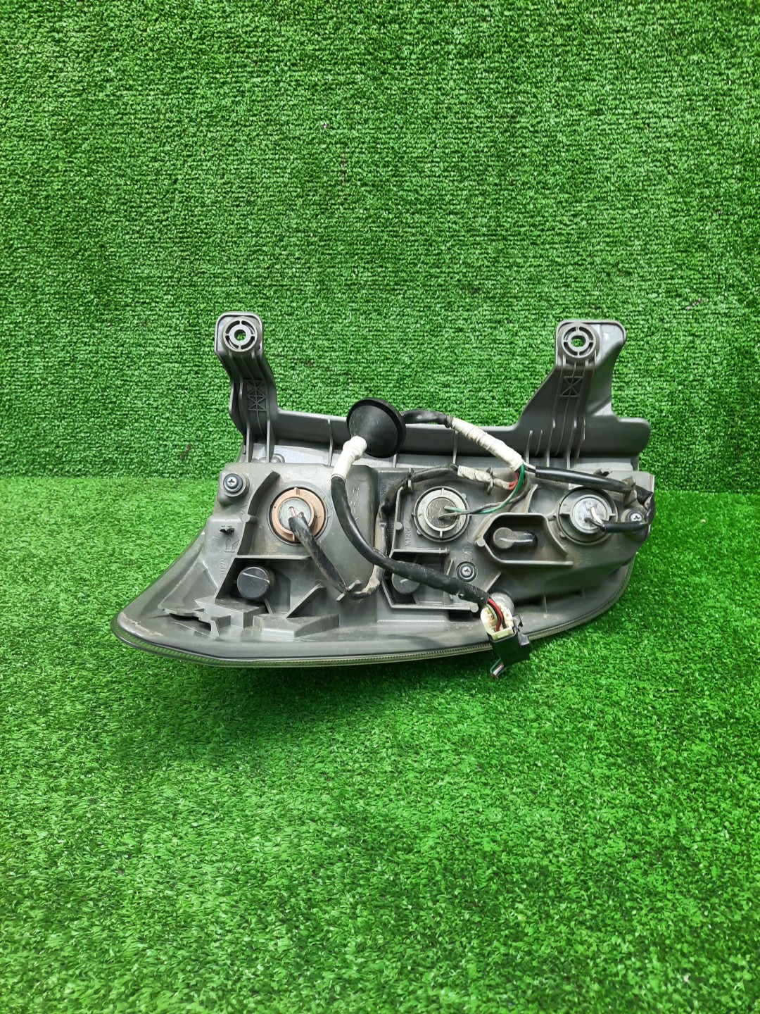 Стоп-сигнал правый задний TOYOTA RUSH, BE-GO J210E, J200E, J210G, J200G 5 ракурс