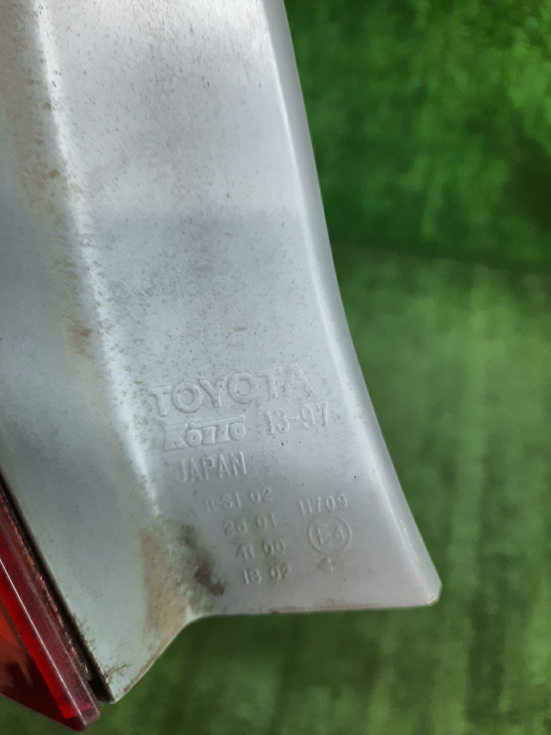 Стоп-сигнал левый задний TOYOTA COROLLA FIELDER, FIELDER ZRE144G, ZRE142G, NZE144G, NZE141G 3 ракурс