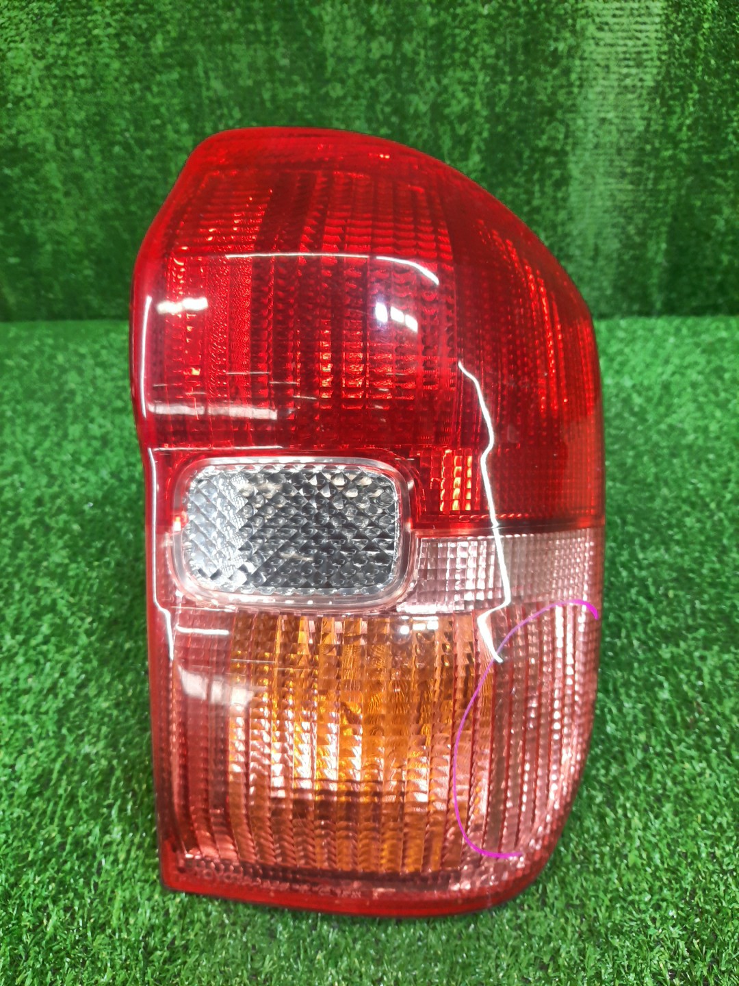 Стоп-сигнал правый задний TOYOTA RAV4 ACA21W, ACA20W, ZCA26W, ZCA25W 1 ракурс