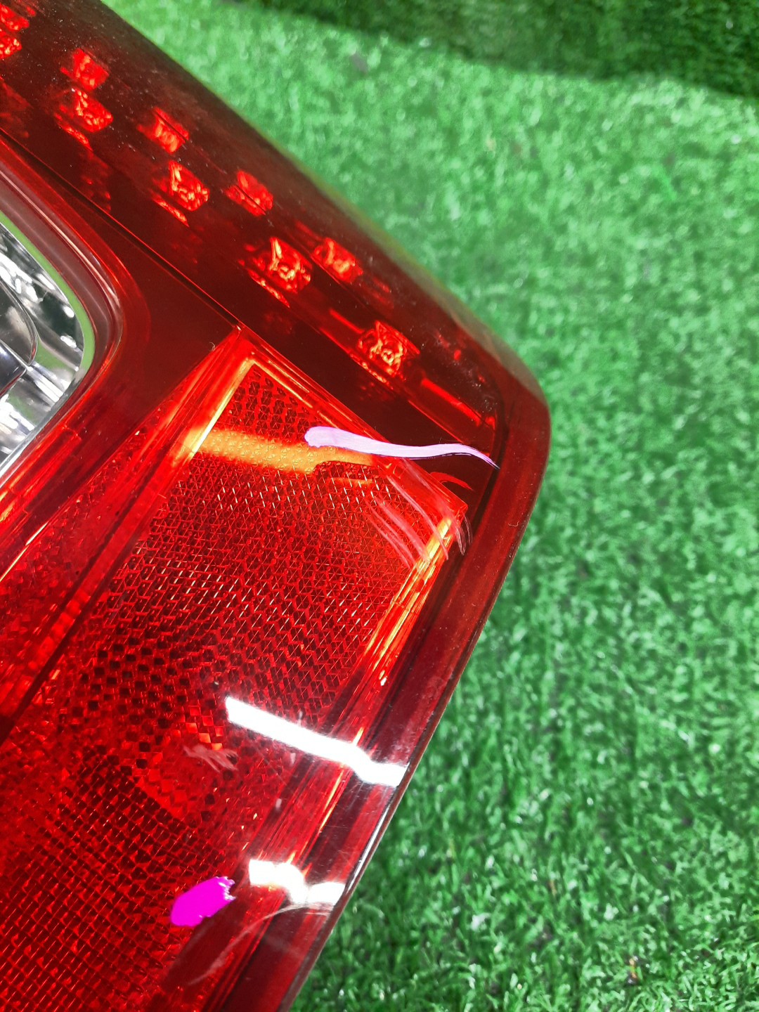 Стоп-сигнал правый задний TOYOTA COROLLA FIELDER, FIELDER ZRE144G, ZRE142G, NZE144G, NZE141G 3 ракурс