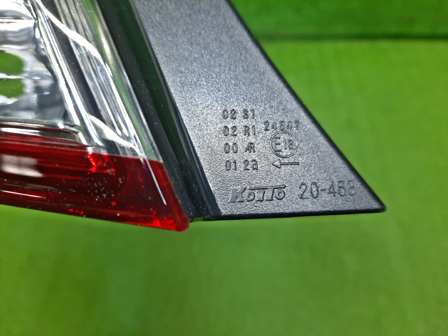 Стоп-сигнал левый задний TOYOTA ALLION ZRT265, ZRT260, NZT260, ZRT261 81561-20A70 3 ракурс