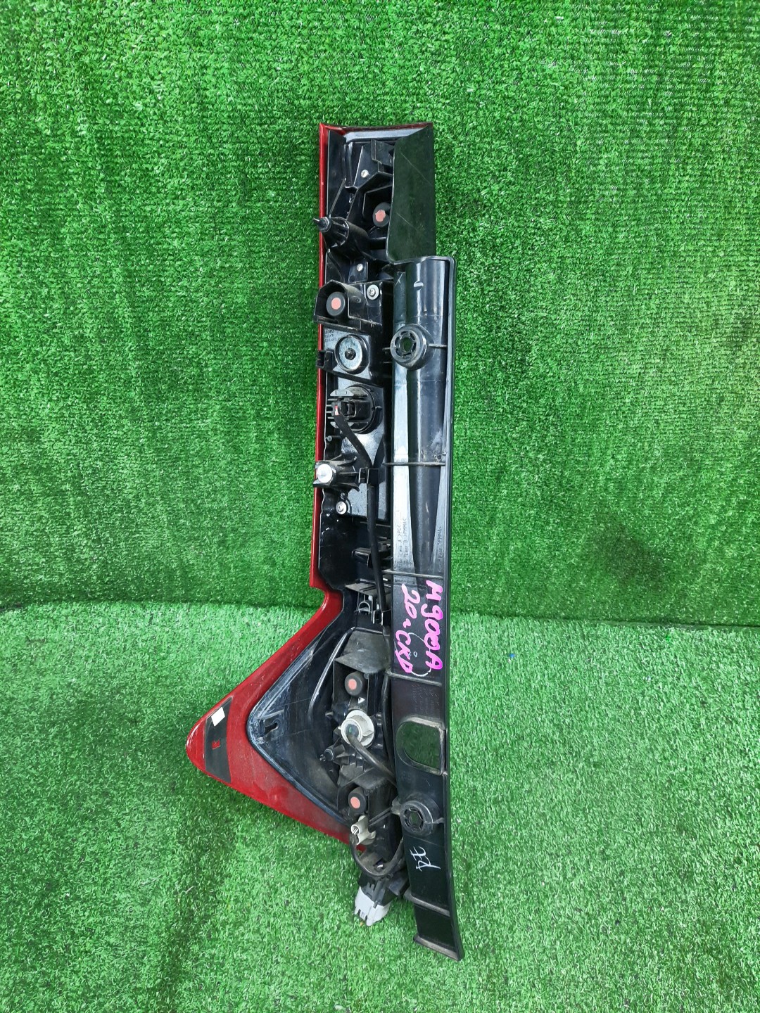 Стоп-сигнал правый задний TOYOTA THOR, JUSTY, TANK, ROOMY M910S, M900S, M900F, M910F, M910A, M900A 2 ракурс