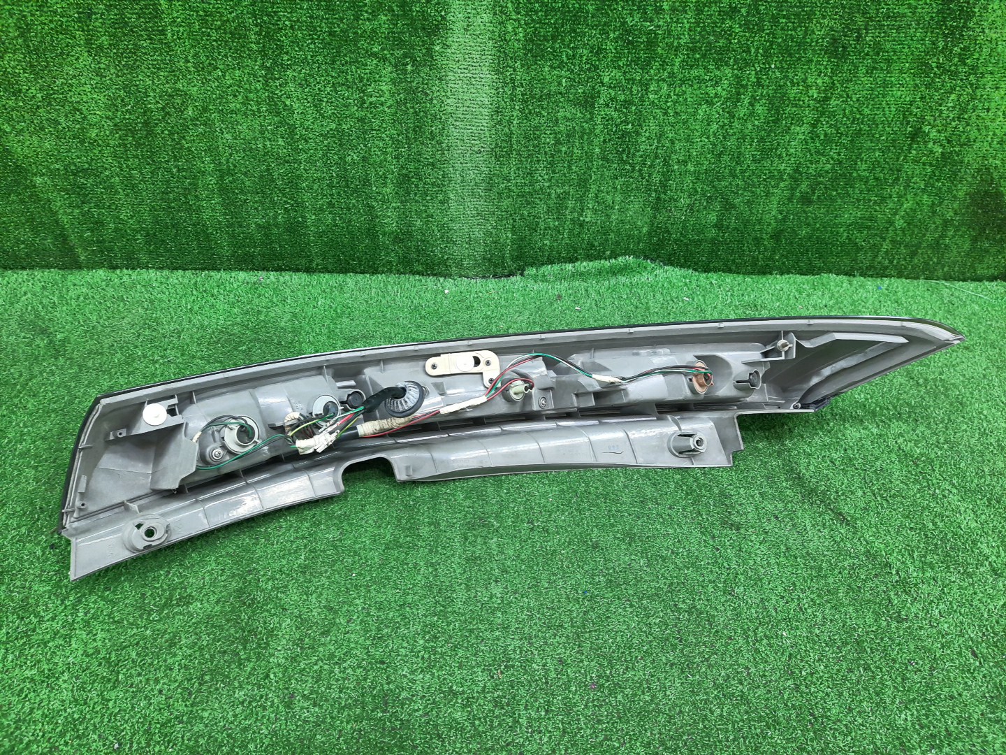 Стоп-сигнал правый задний HONDA STREAM RN9, RN6, RN7, RN8 4 ракурс