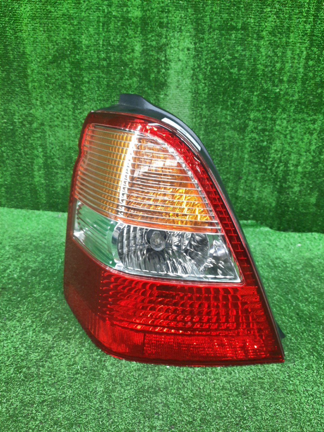 Стоп-сигнал левый задний HONDA ODYSSEY RA6, RA8, RA7, RA9 1 ракурс