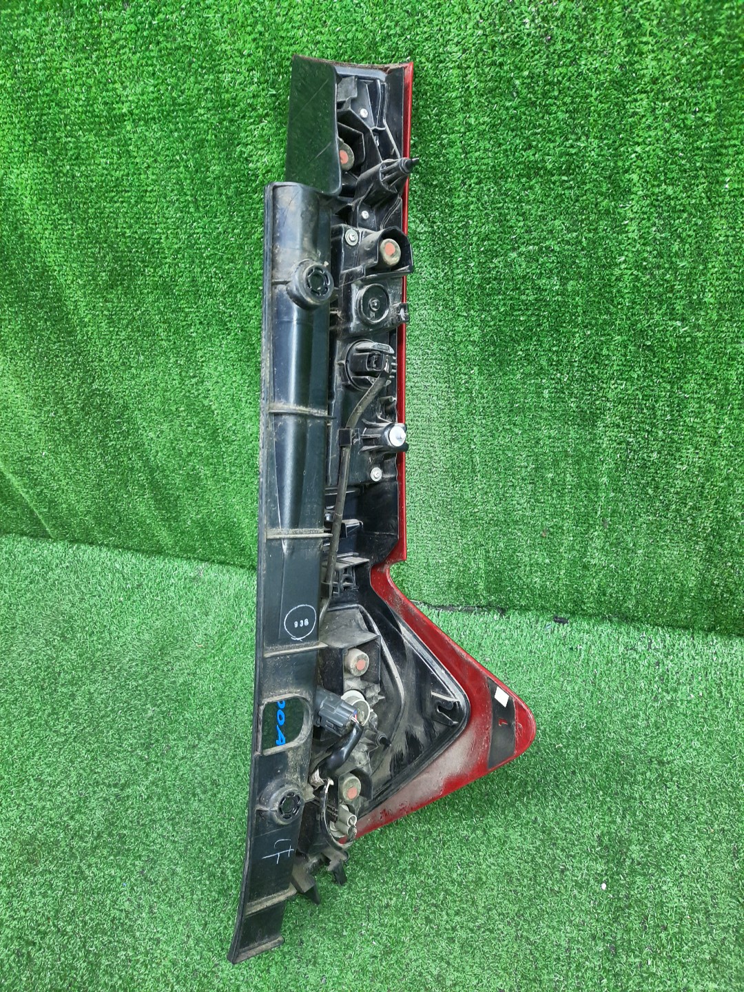 Стоп-сигнал левый задний TOYOTA THOR, JUSTY, TANK, ROOMY M910S, M900S, M900F, M910F, M910A, M900A 3 ракурс