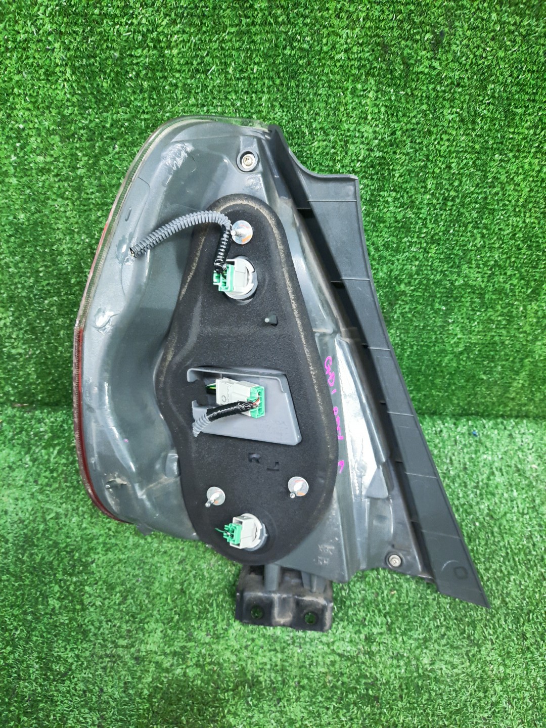 Стоп-сигнал правый задний HONDA FIT, JAZZ GD2, GD3, GD4, GD1 4 ракурс