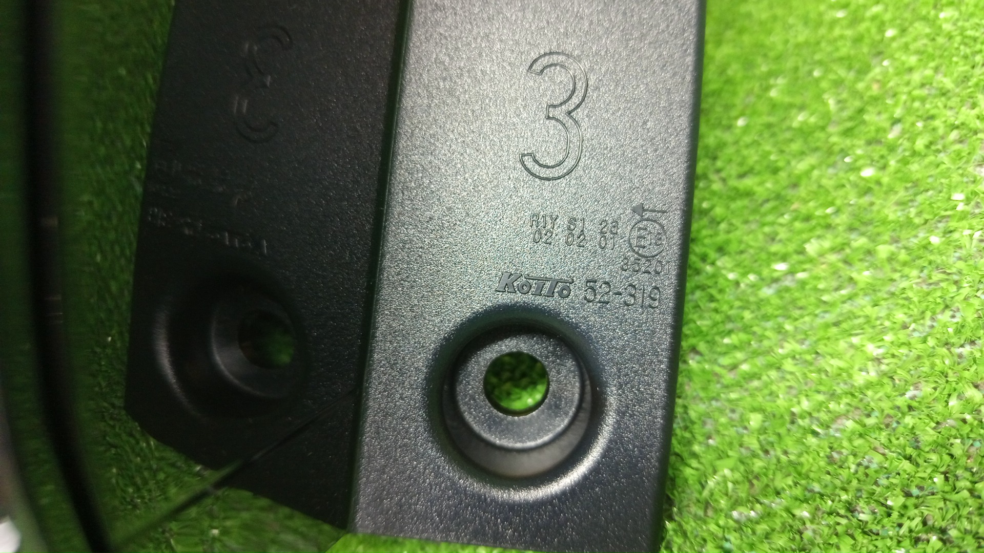 Стоп-сигнал левый TOYOTA SIENTA NSP172G, NSP170G, NCP175G, NHP170G 81561-52E40 4 ракурс