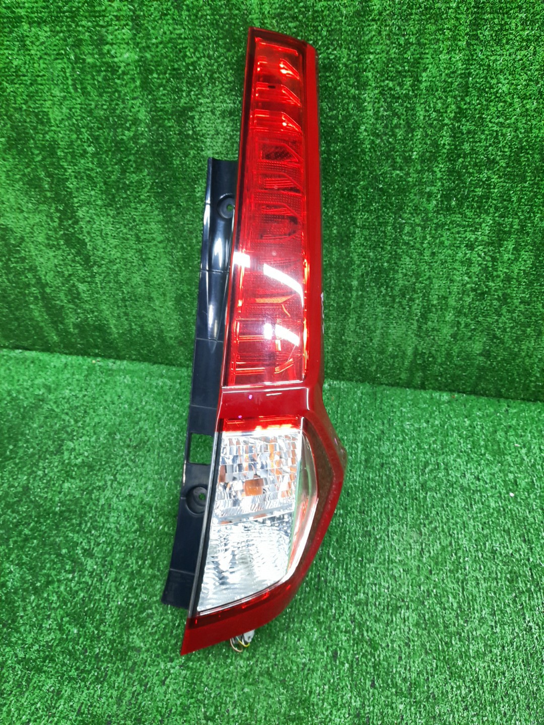 Стоп-сигнал правый задний TOYOTA THOR, JUSTY, TANK, ROOMY M910S, M900S, M900F, M910F, M910A, M900A 1 ракурс