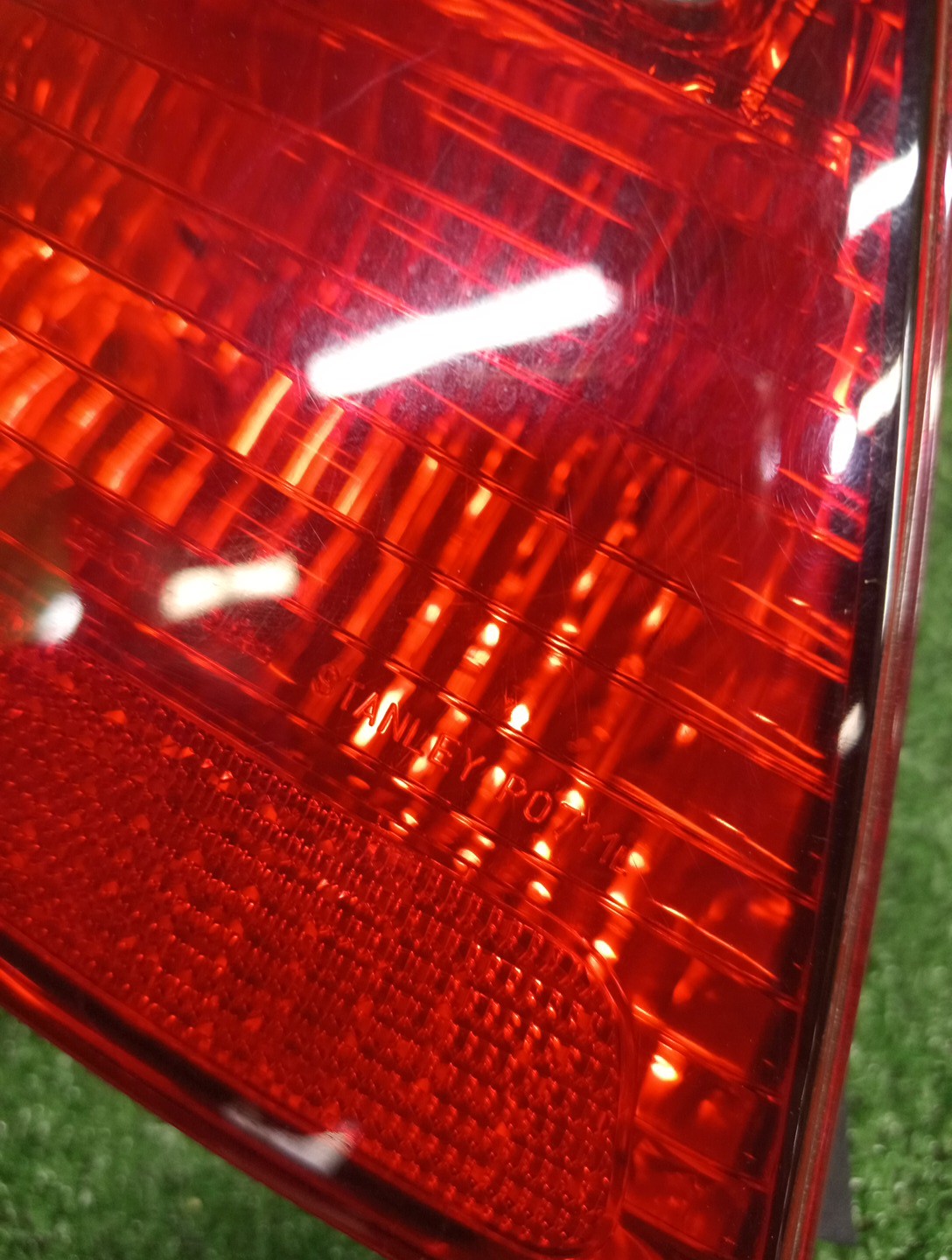 Стоп-сигнал левый задний HONDA ODYSSEY RA6, RA8, RA7, RA9 4 ракурс