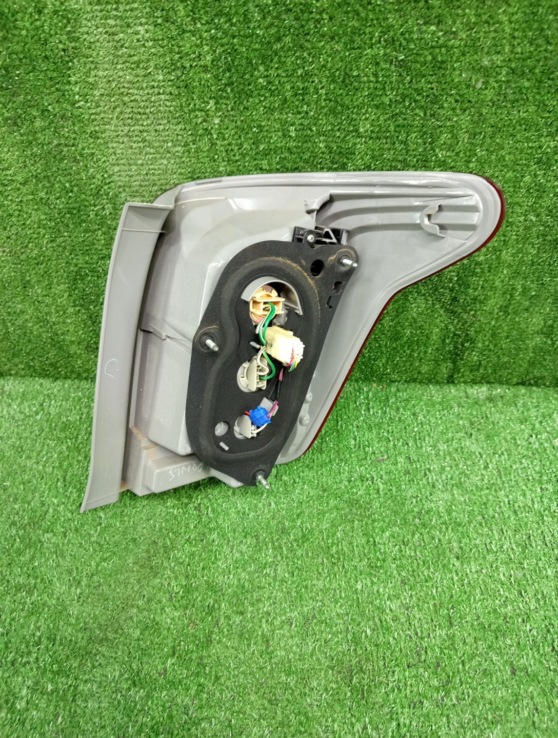 Стоп-сигнал левый задний TOYOTA COROLLA FIELDER, FIELDER ZRE144G, ZRE142G, NZE144G, NZE141G 2 ракурс