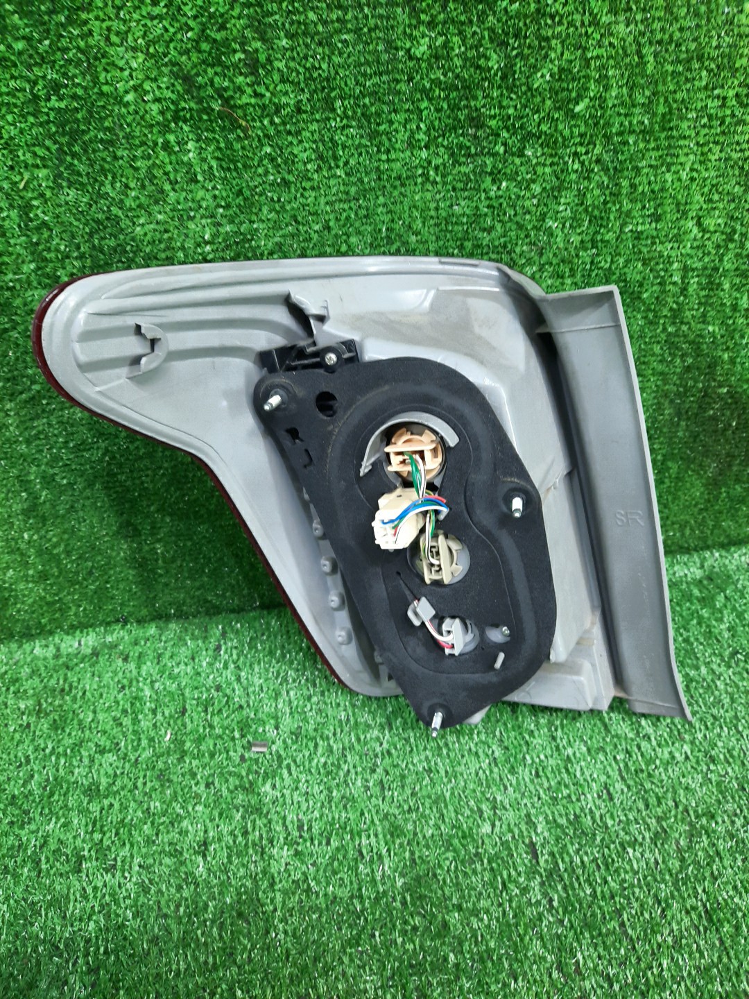 Стоп-сигнал правый задний TOYOTA COROLLA FIELDER, FIELDER ZRE144G, ZRE142G, NZE144G, NZE141G 2 ракурс